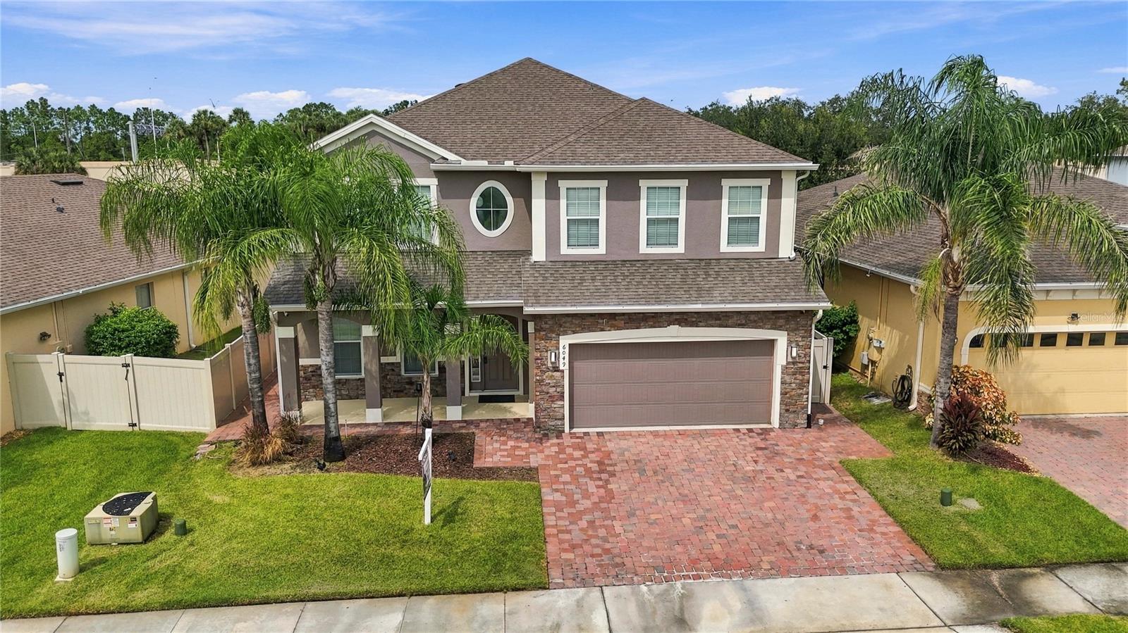 Listing photo 1 for 6049 Fender Ct