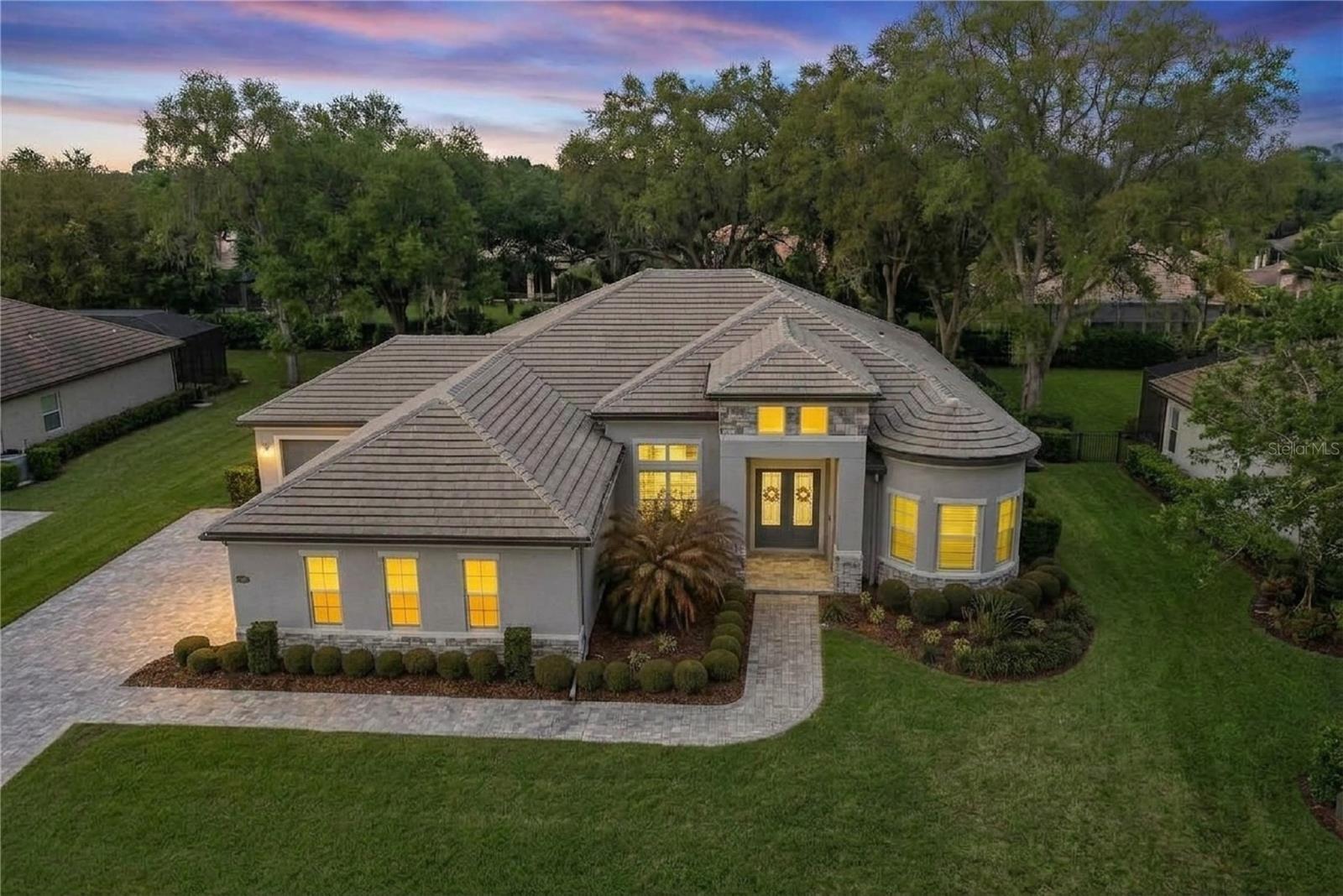 Listing photo 1 for 25855 Crossings Bluff Ln