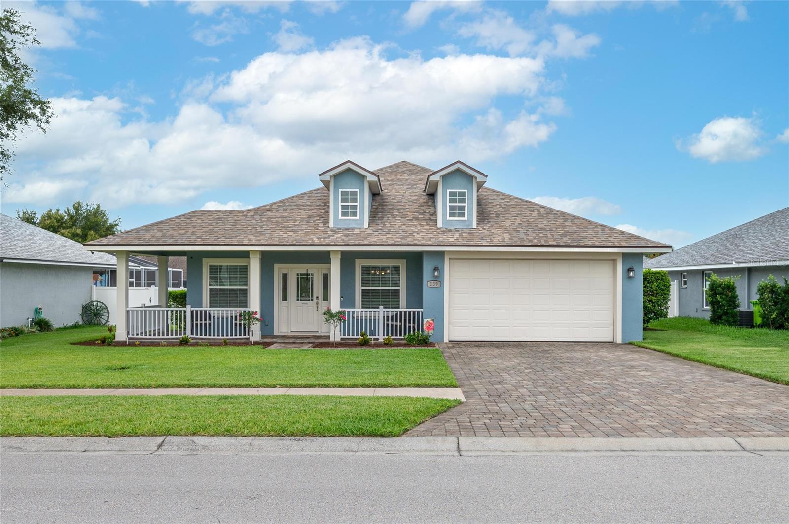 Listing photo 1 for 139 Bentley Oaks Blvd