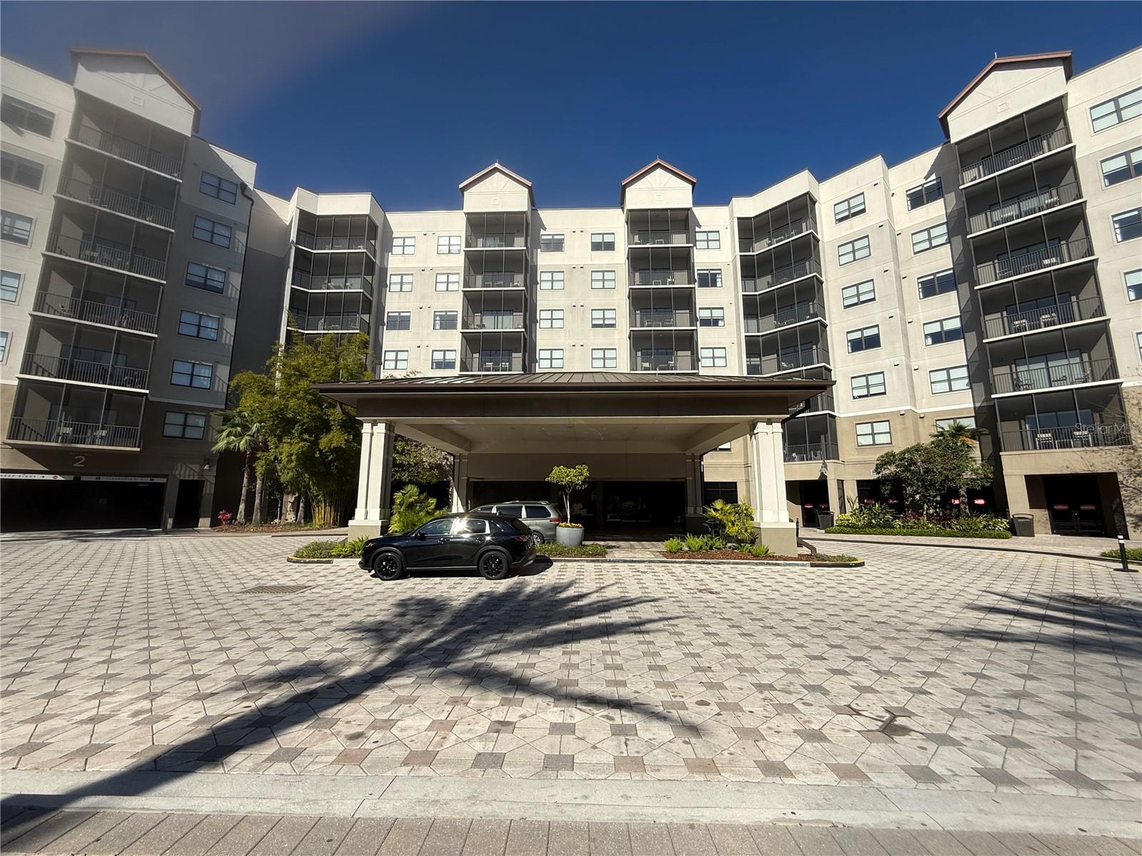 Listing photo 1 for 14501 Grove Resort Ave #2219