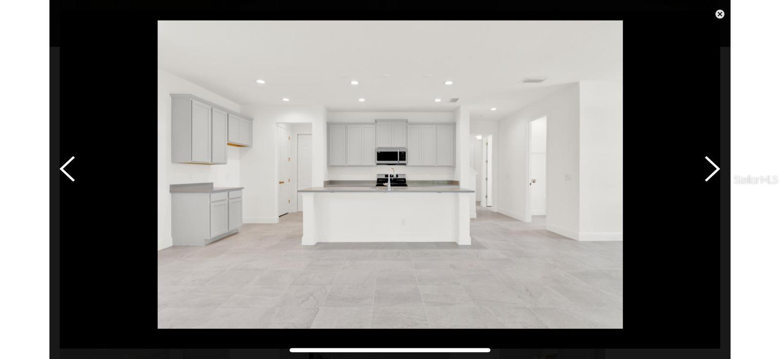Listing photo 3 for 368 Lemongrass Rd