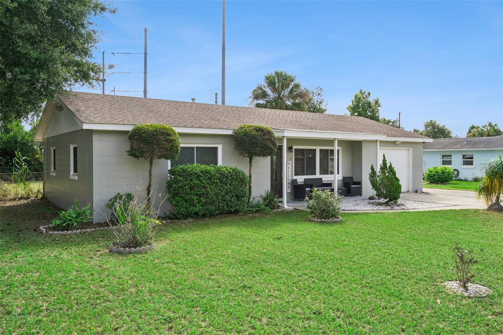 Listing photo 1 for 1123 Hampton St