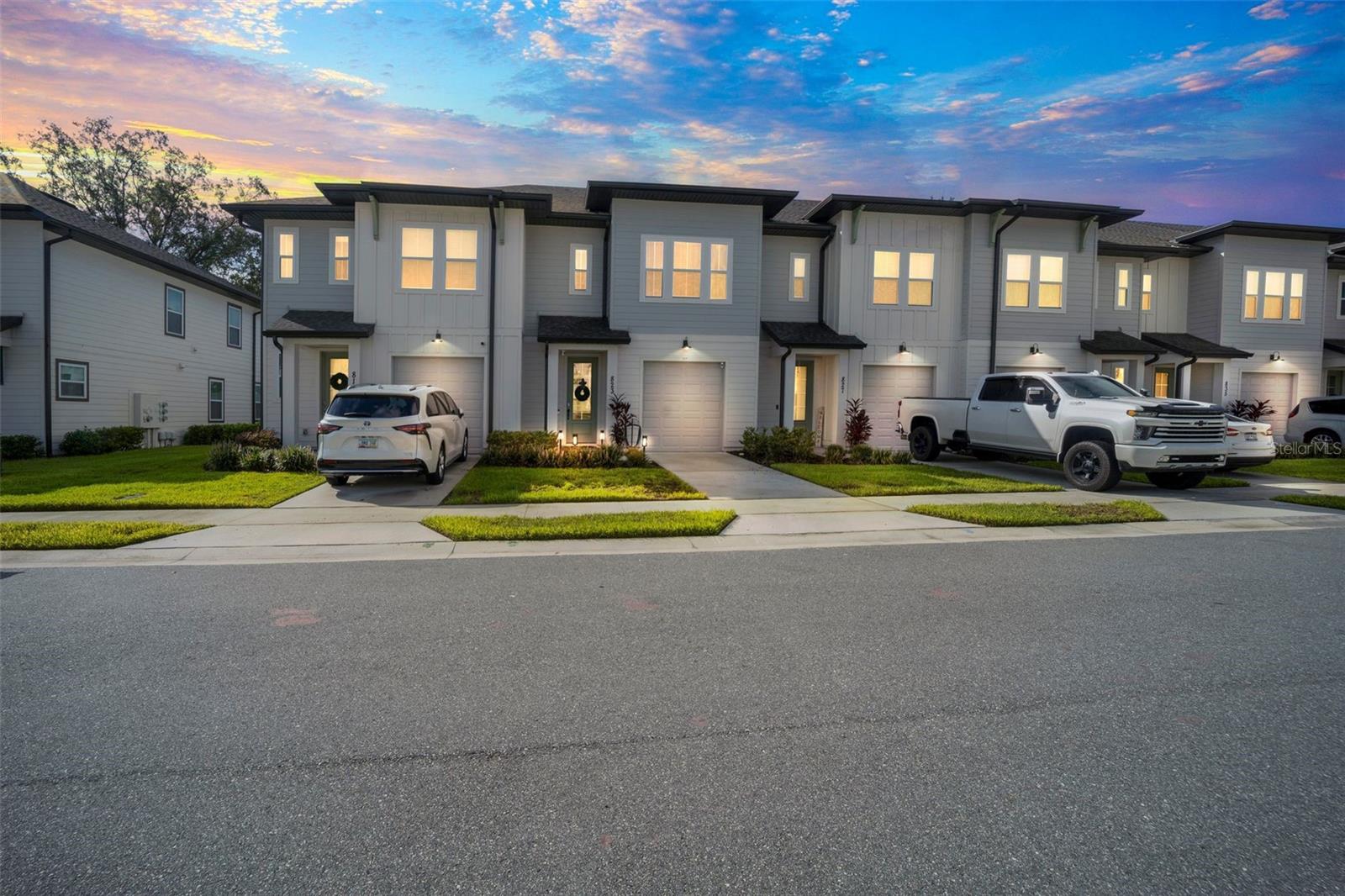 Listing photo for 823 Longboat Dr