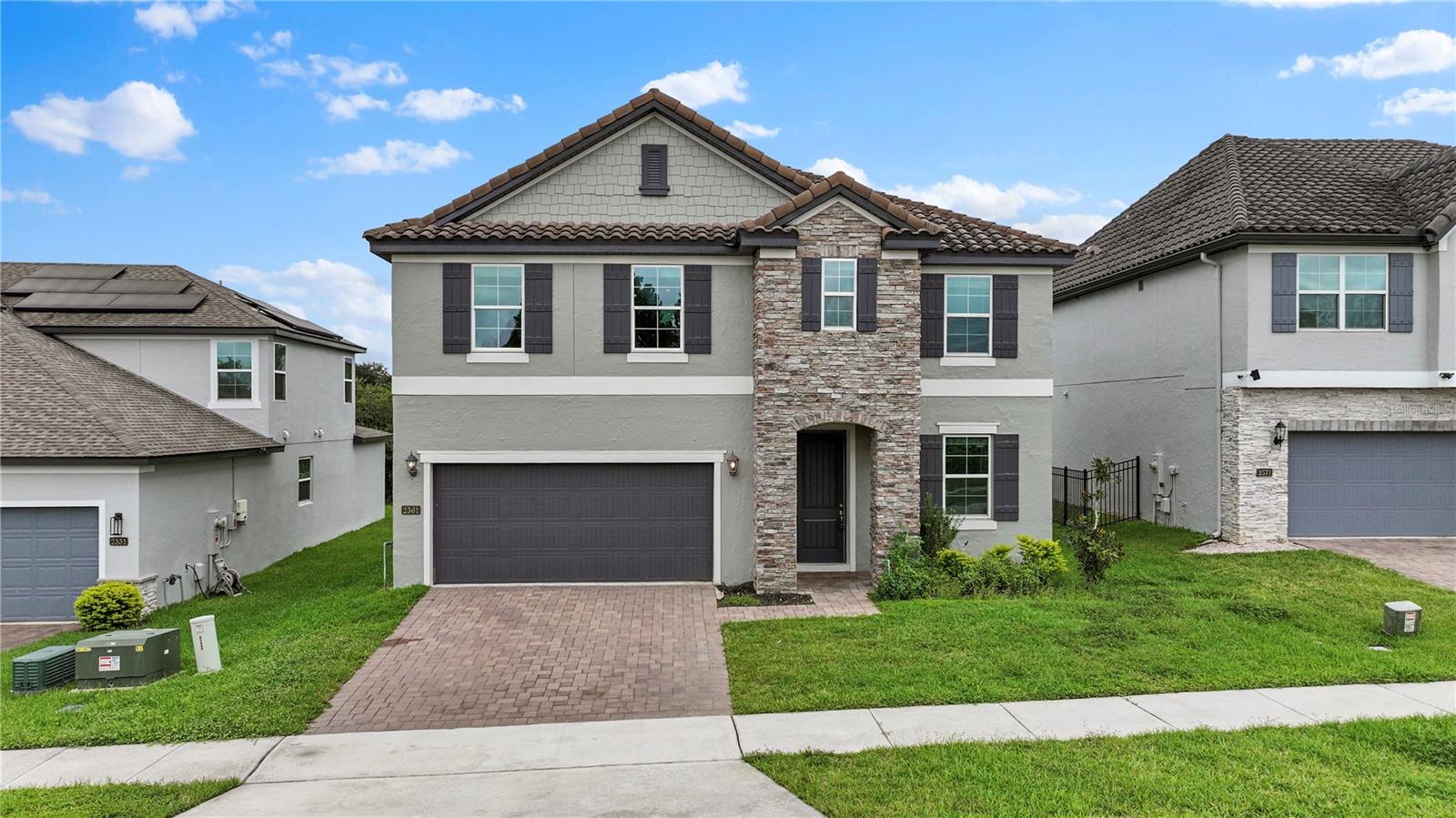 2561 SKY STONE COURT