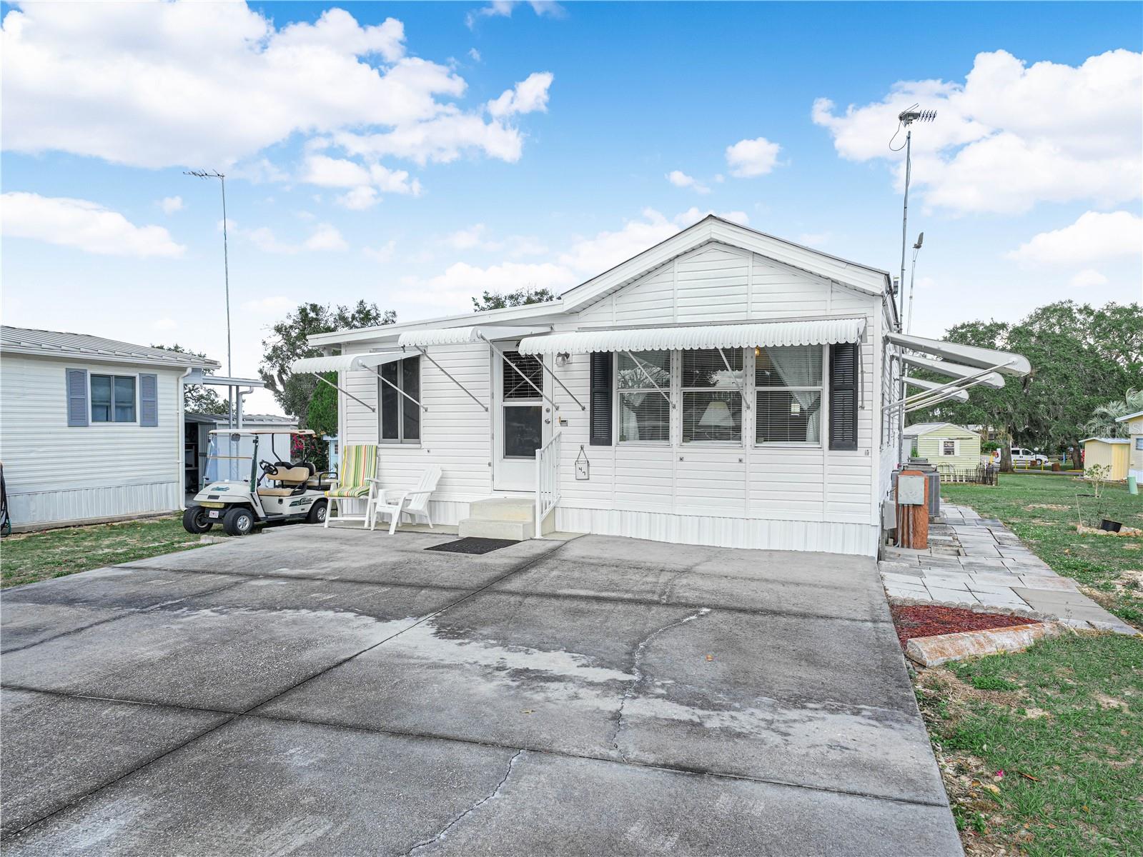 Listing photo 1 for 47 Woodruff Way