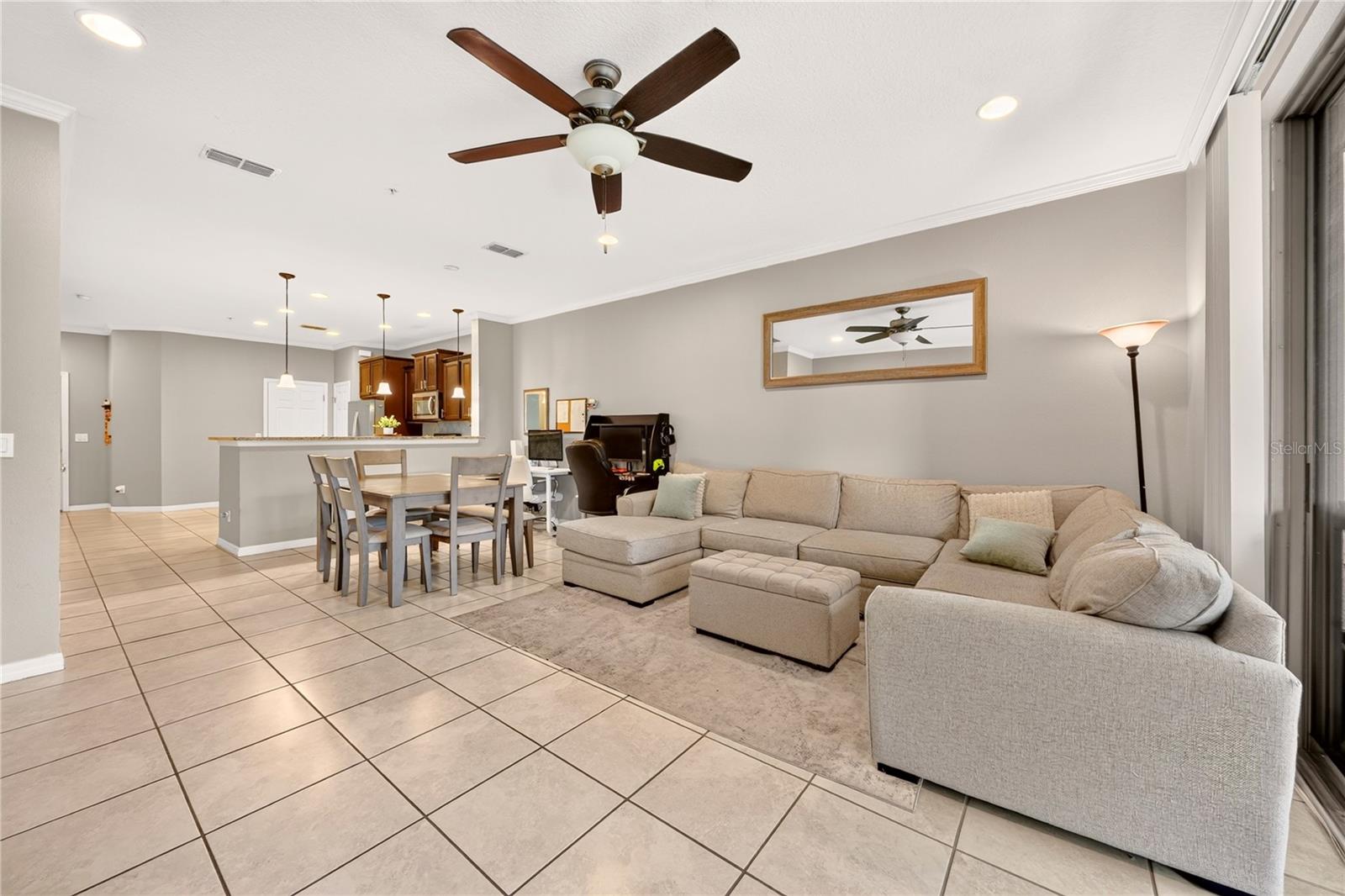 Listing photo 3 for 10867 Corsican St #20