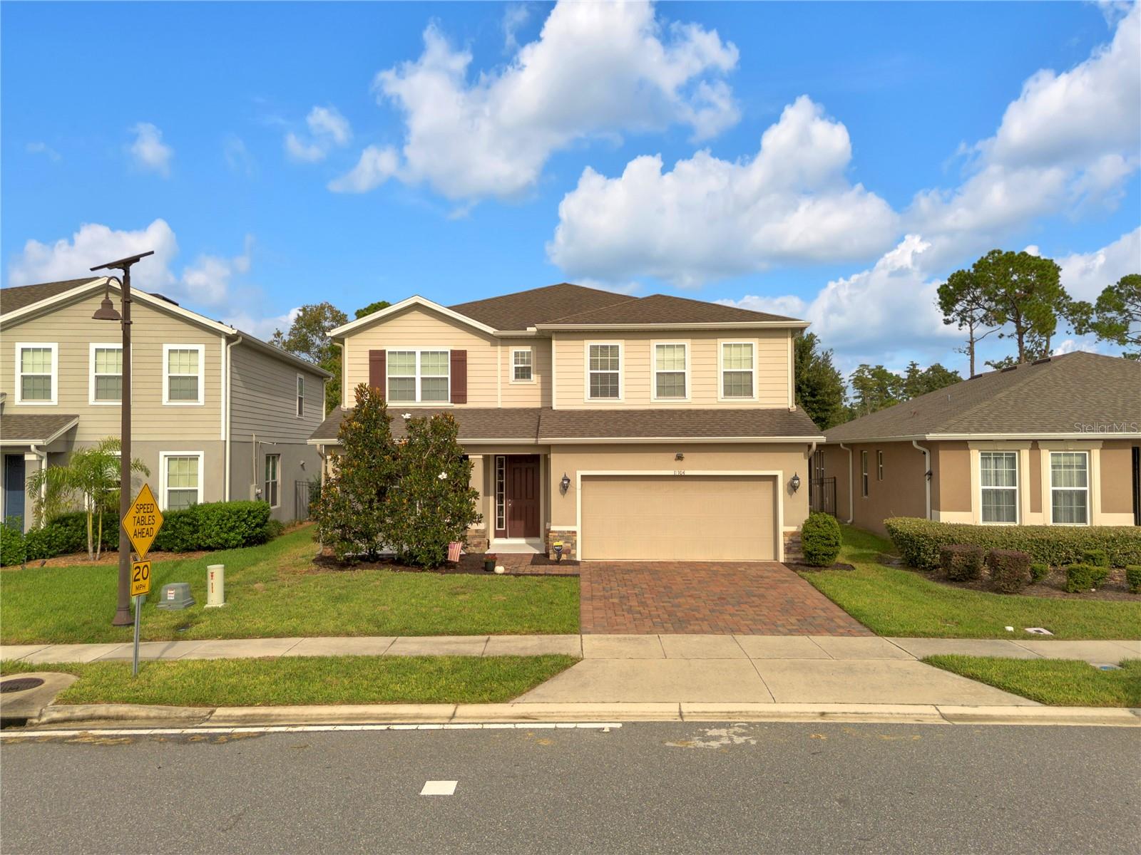 Listing photo 1 for 17104 Goldcrest Loop