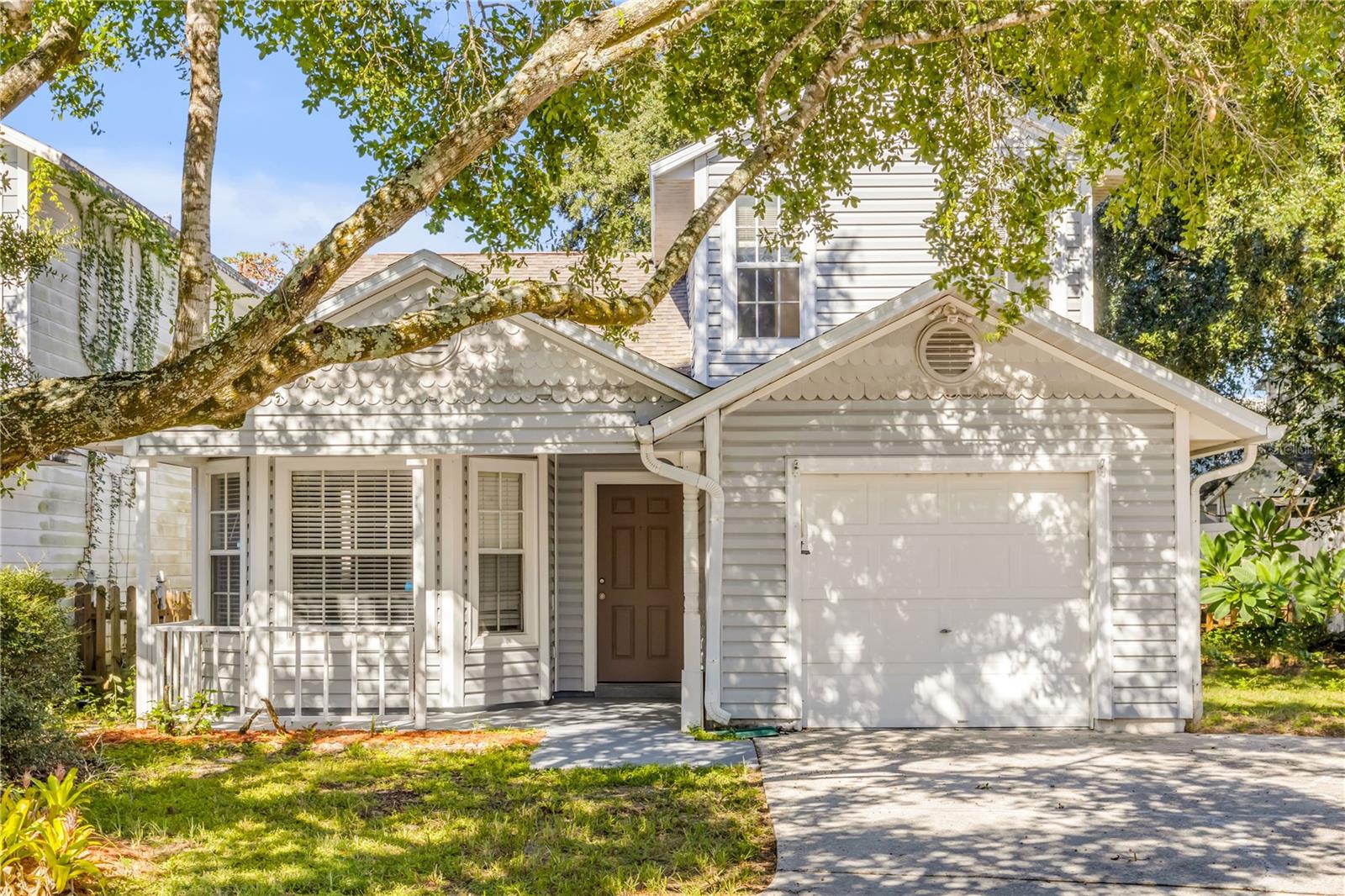 Listing photo 1 for 6787 Brittany Chase Ct