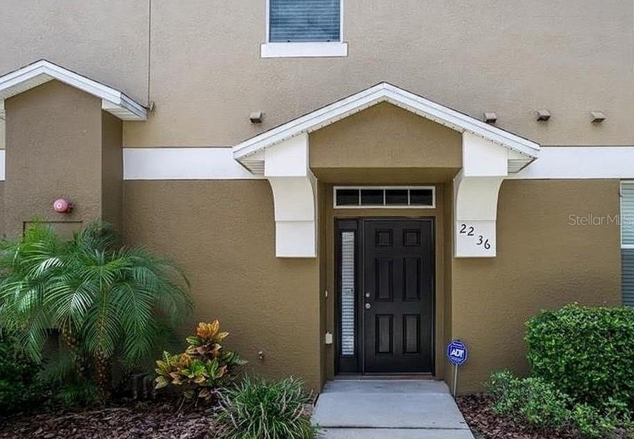 Listing photo 2 for 2236 Betsy Ross Ln #2236