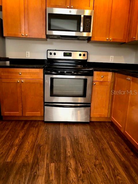 Listing photo 2 for 5424 E Michigan St #5424-2