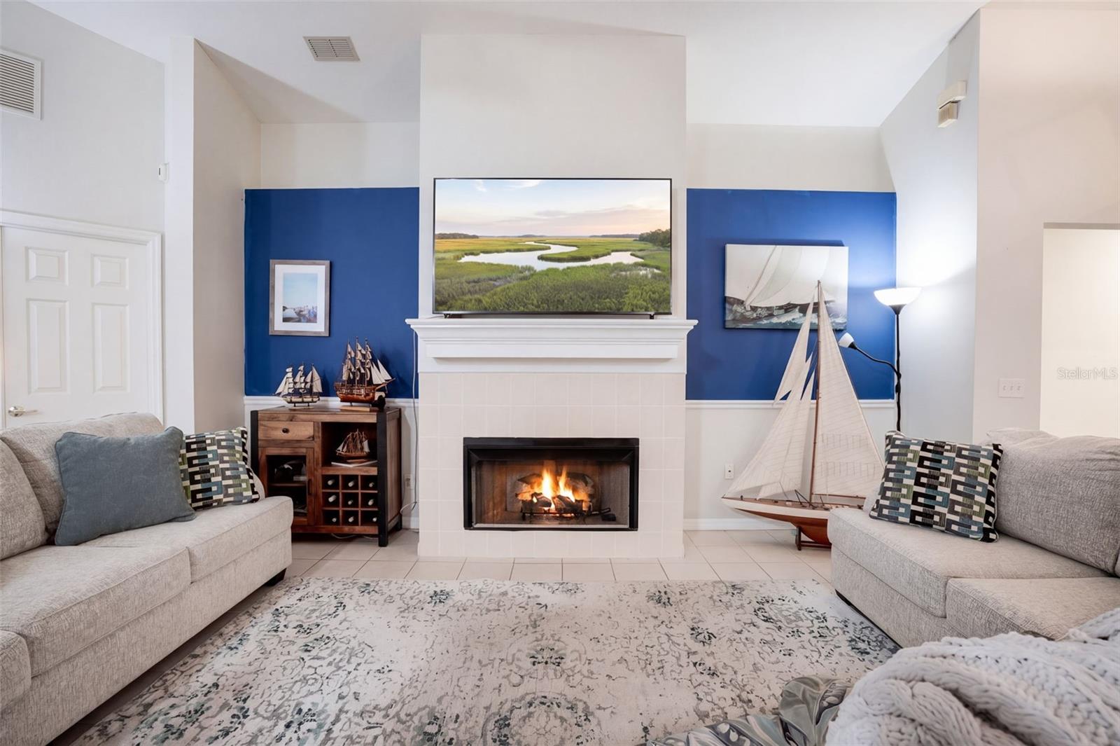Listing photo 2 for 71 Orange Blossom Dr
