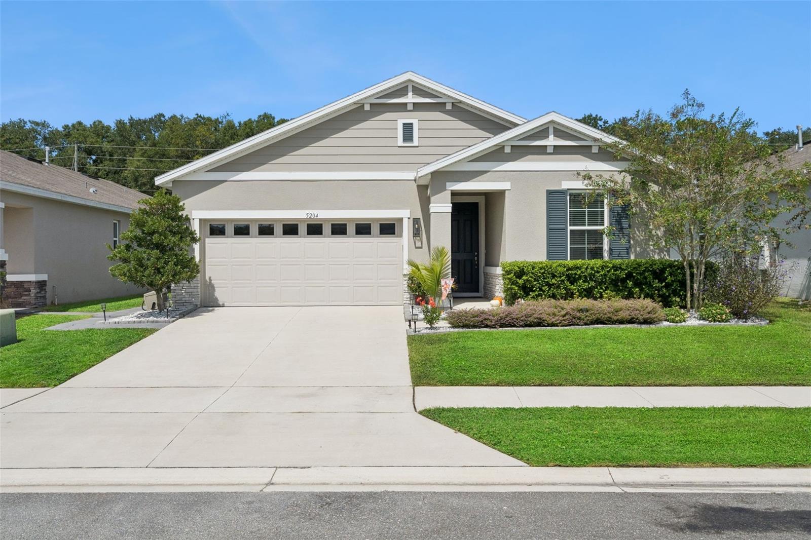 Listing photo 1 for 5204 Meadow Song Dr