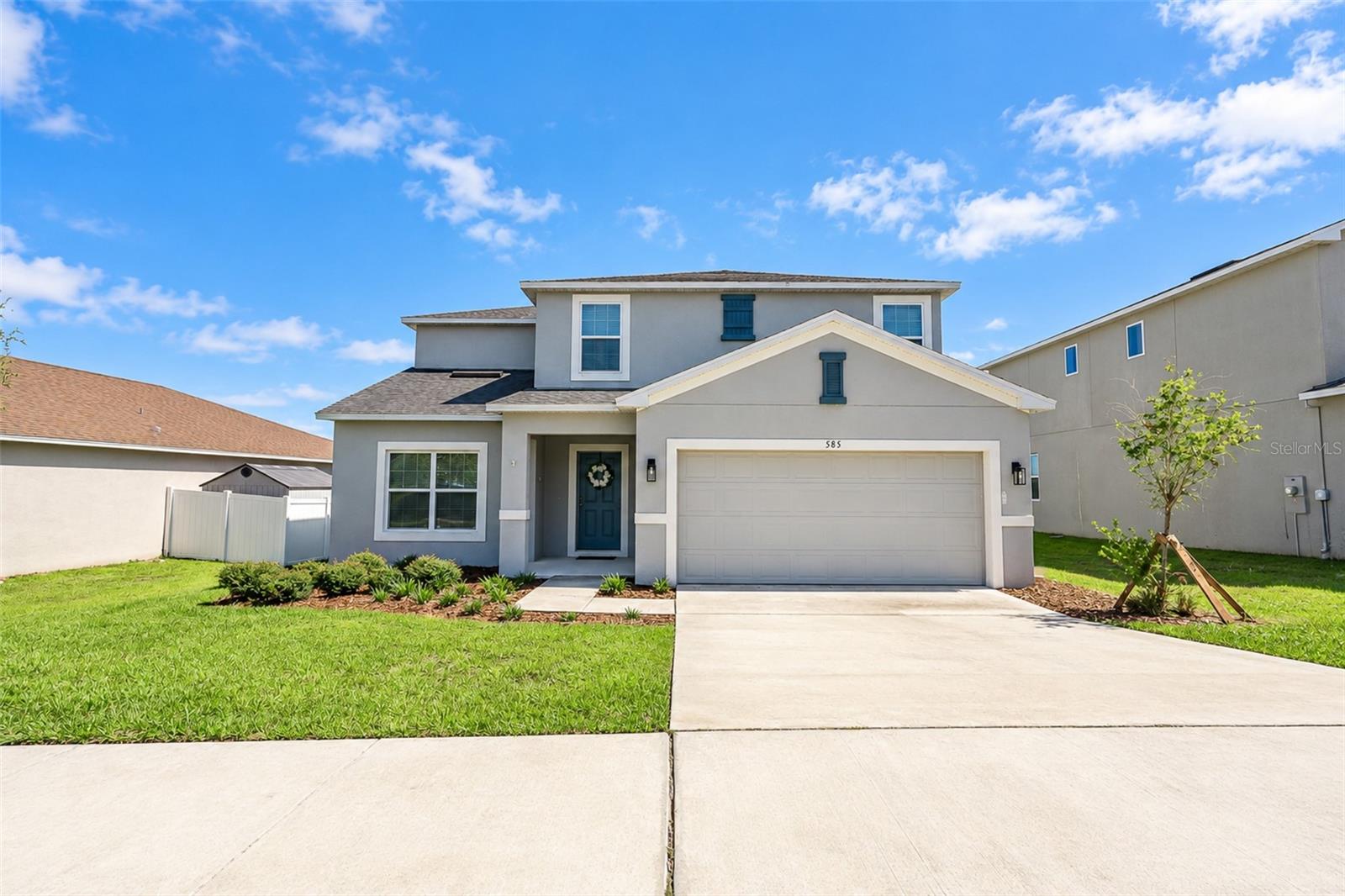 Listing photo 1 for 585 Black Eagle Dr