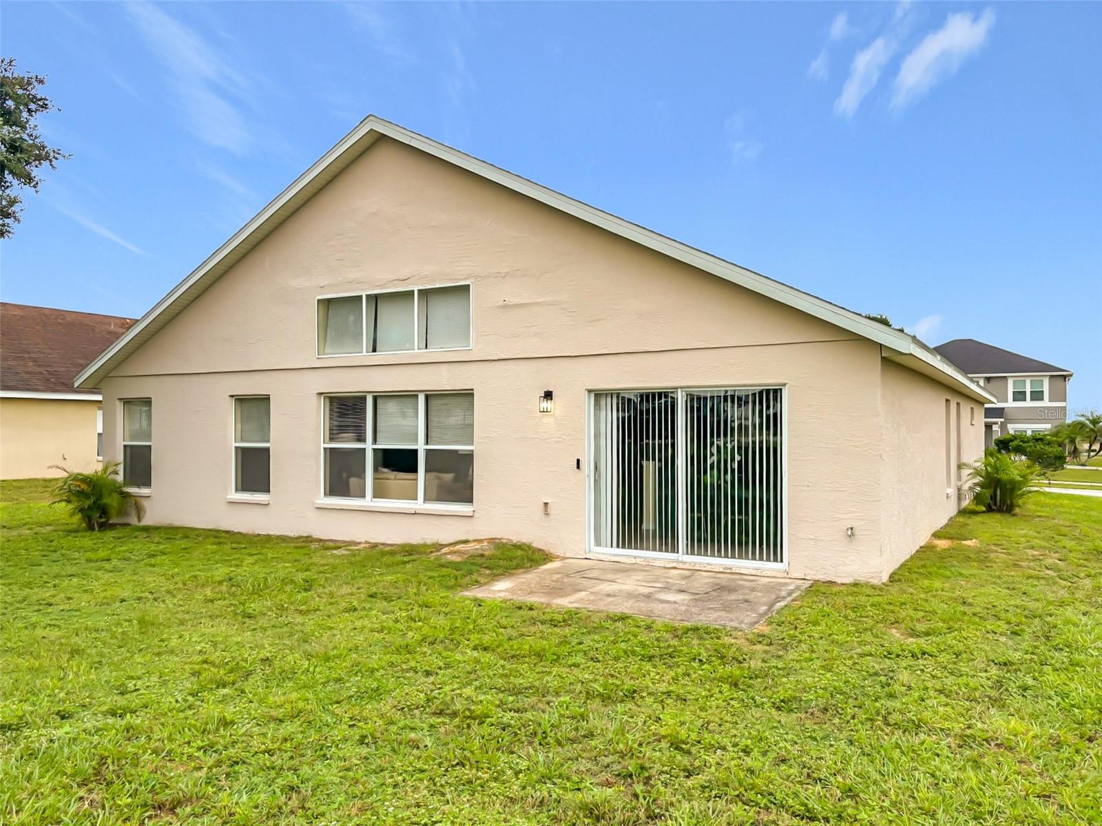 Listing photo 2 for 1406 Vista Del Lago Blvd