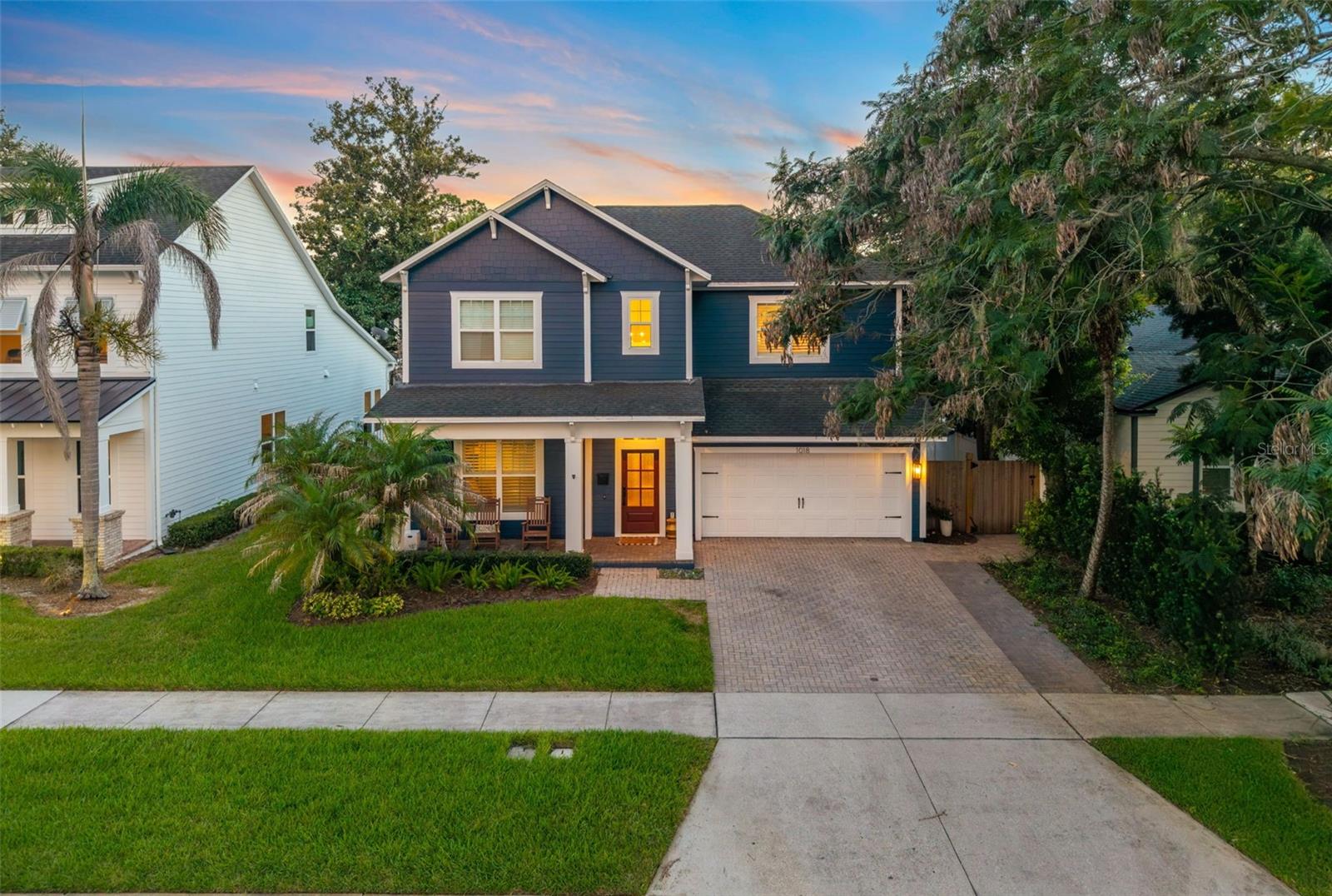 Listing photo 1 for 1018 W Harvard St