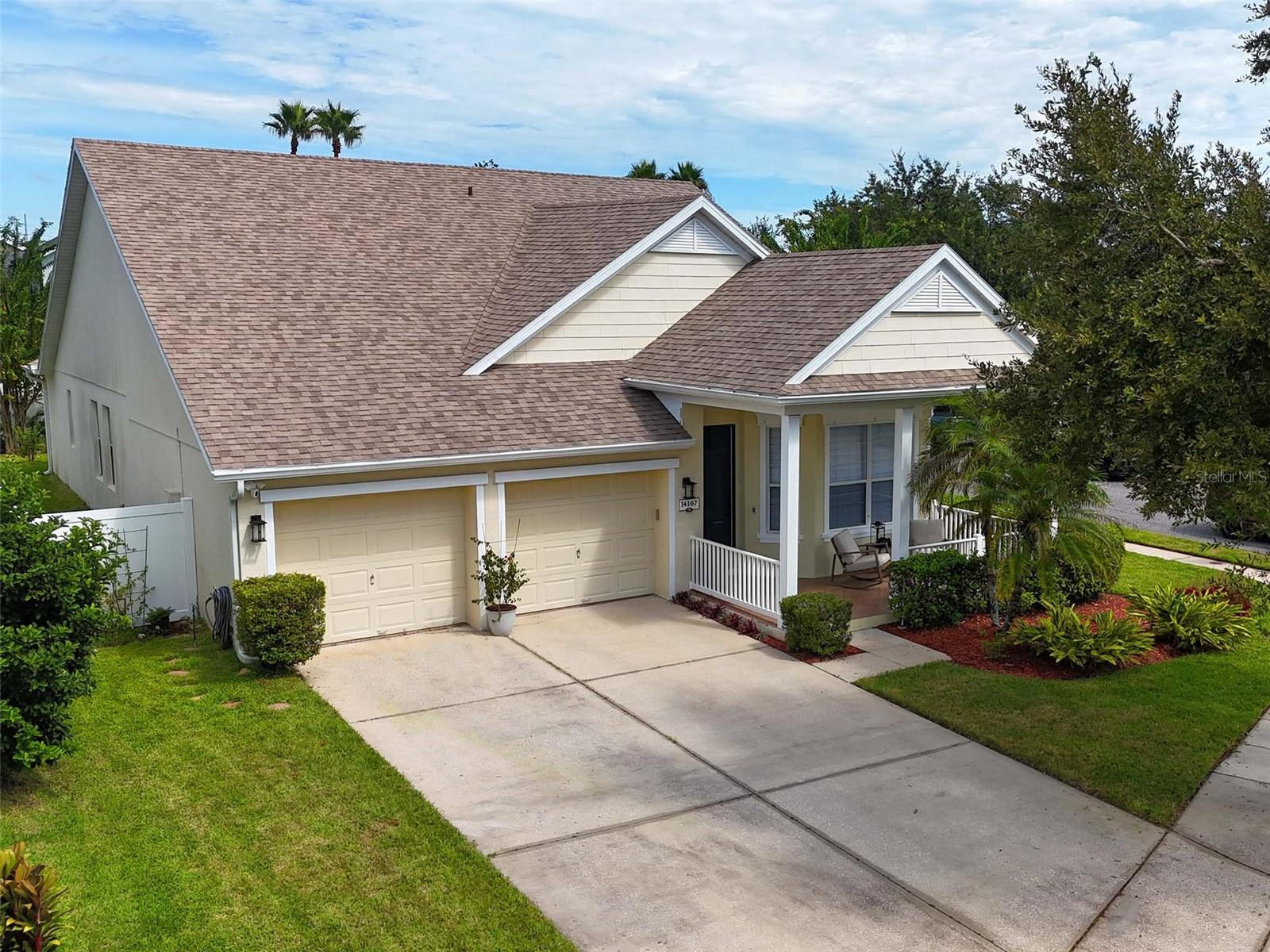 Listing photo 2 for 14167 Bradbury Rd