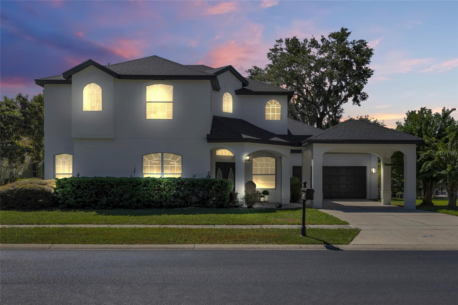 Listing photo 1 for 2935 Willow Bay Ter