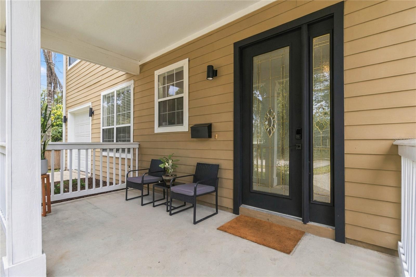 Listing photo 3 for 1222 Noble Pl
