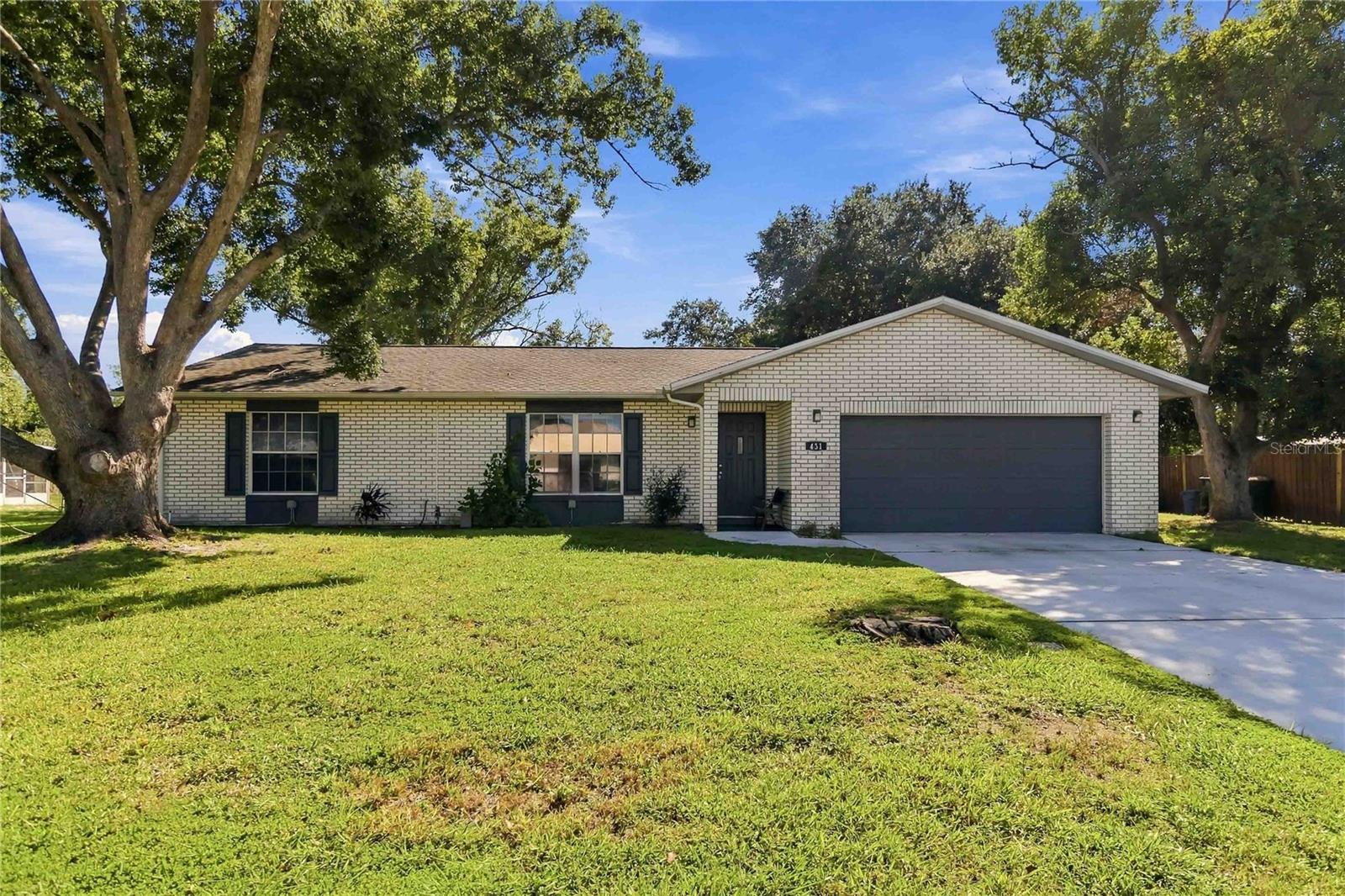 Listing photo 1 for 431 Jersey Ave