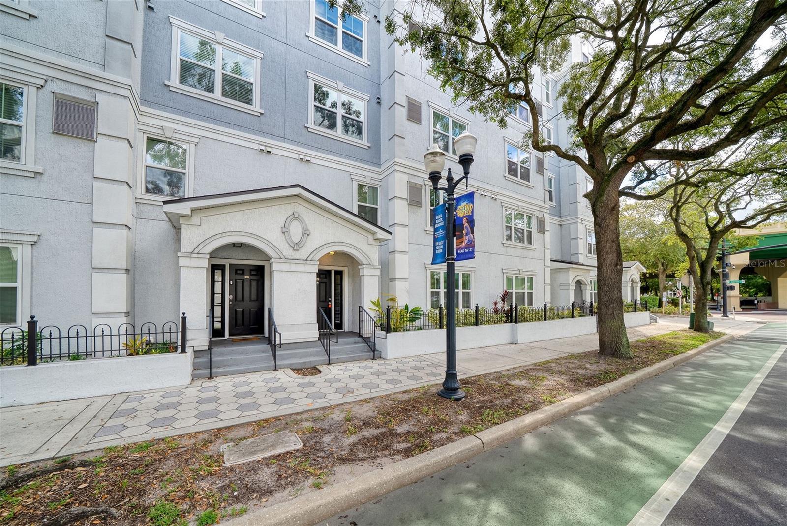 Listing photo for 204 South Street #1053
