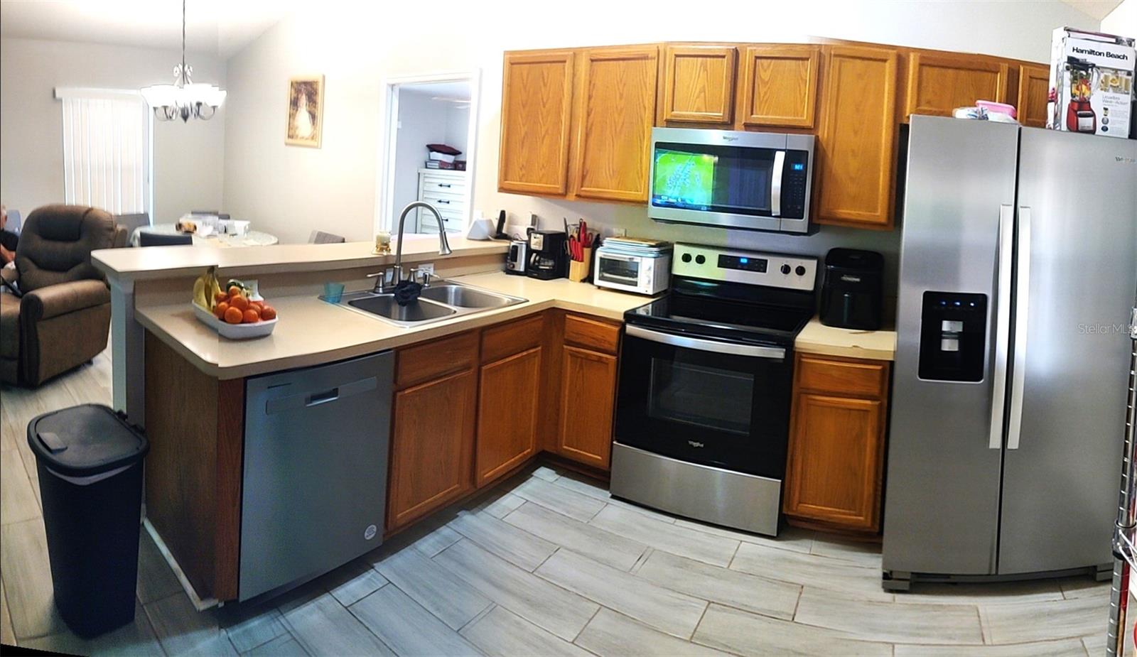 Listing photo 3 for 14938 Windy Mount Cir