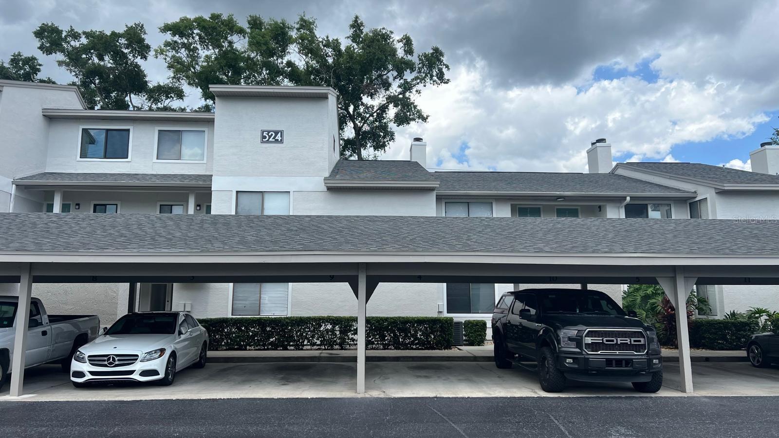 Listing photo 1 for 524 Sun Valley Vlg #211