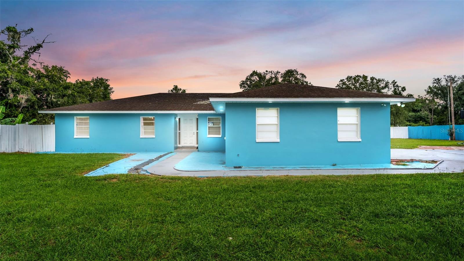 Listing photo 1 for 3605 Ewell Rd