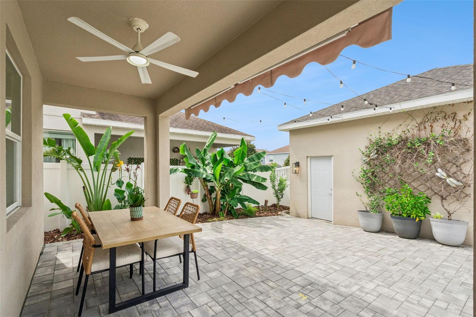 Listing photo 3 for 7584 Summerlake Groves St