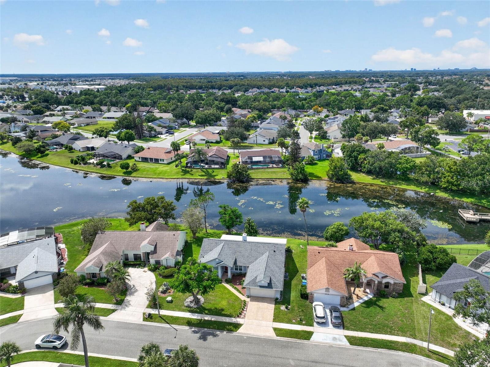 Listing photo 1 for 2925 Eagle Lake Dr