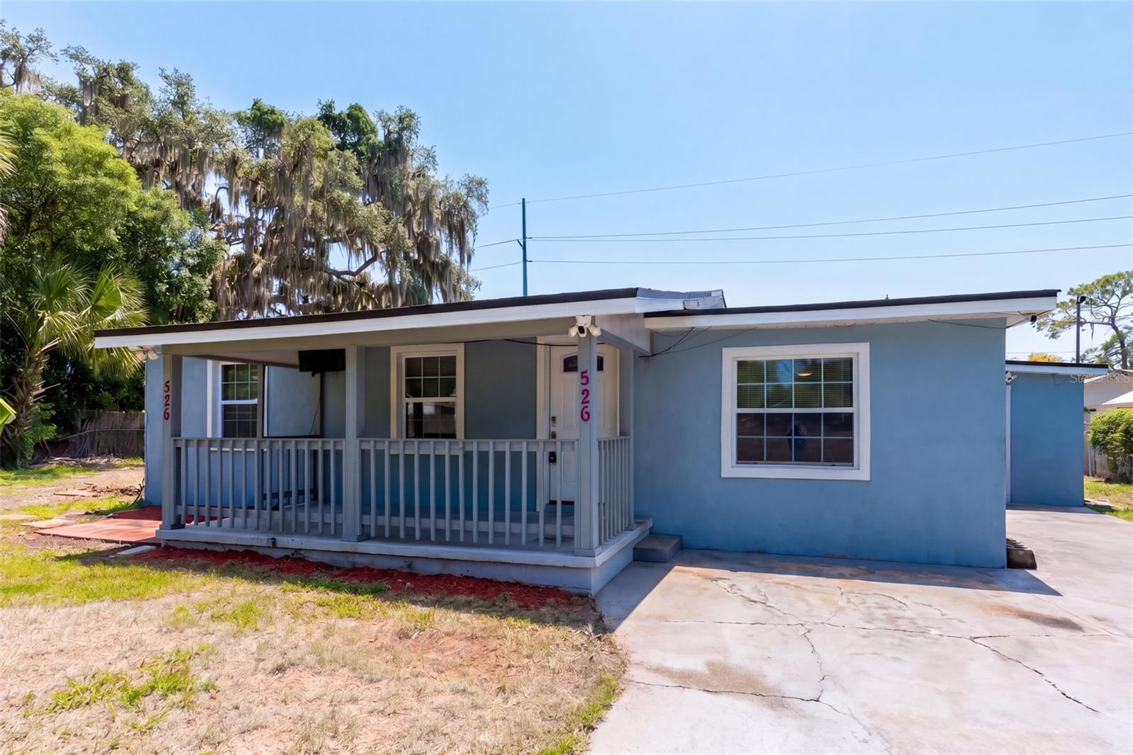Listing photo 1 for 526 E Jessup Ave