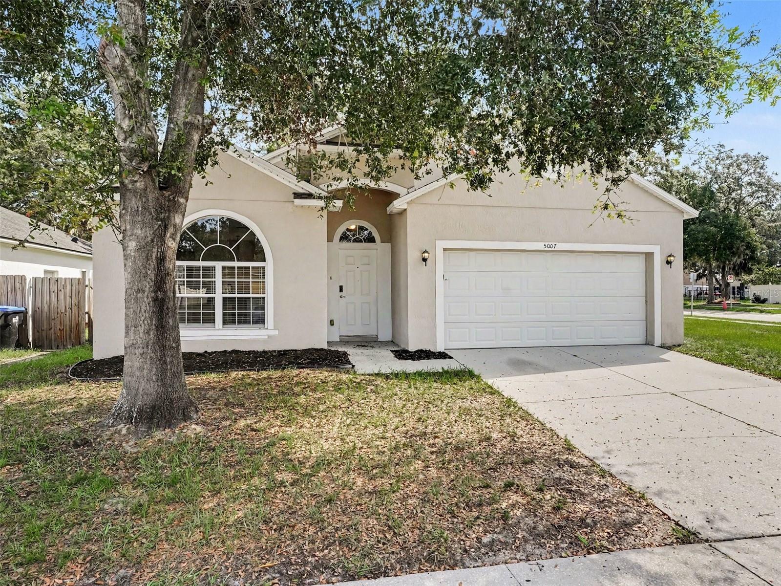 Listing photo 1 for 5007 Shale Ridge Trl