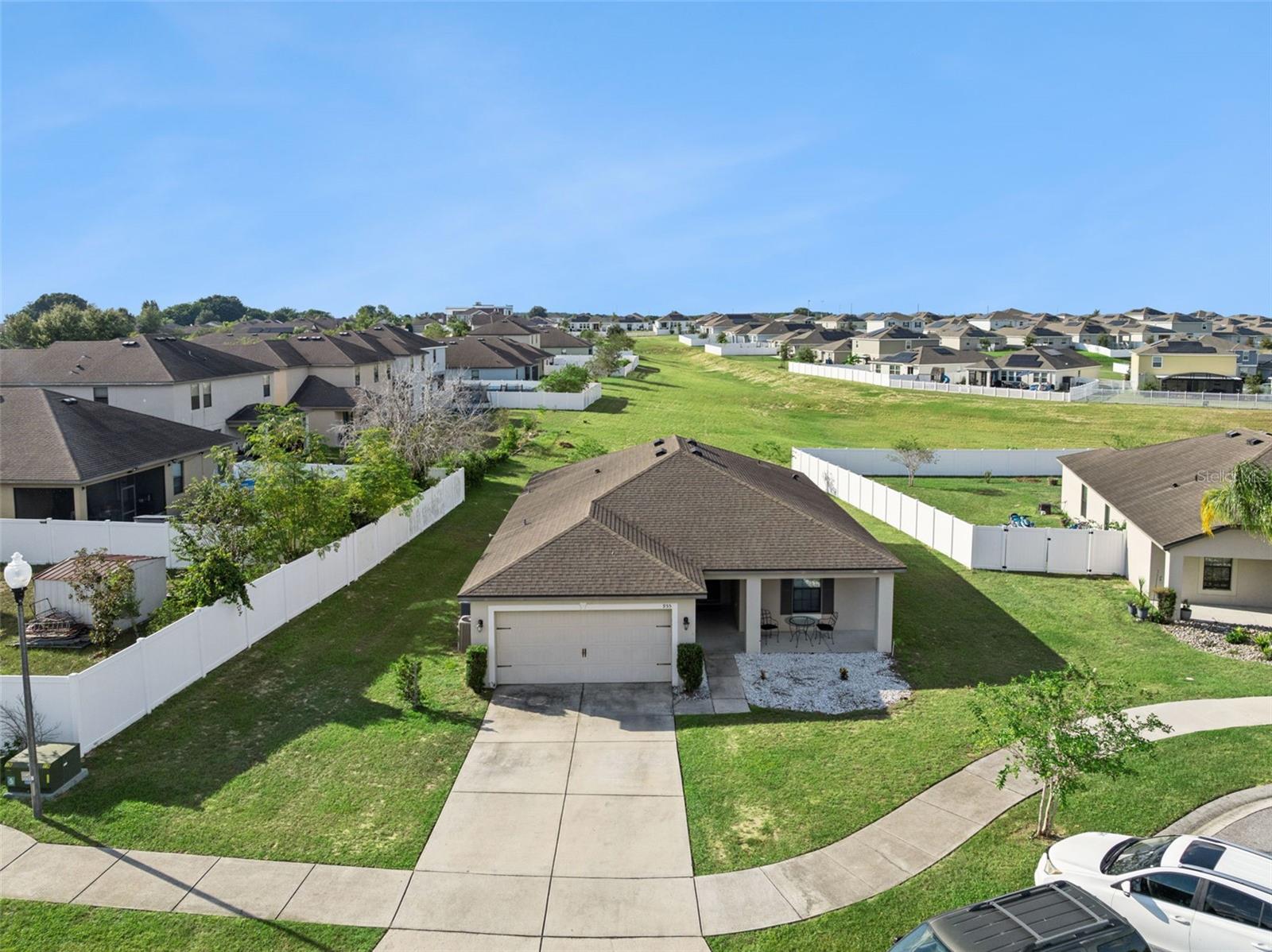 Listing photo 1 for 955 Aspen View Cir