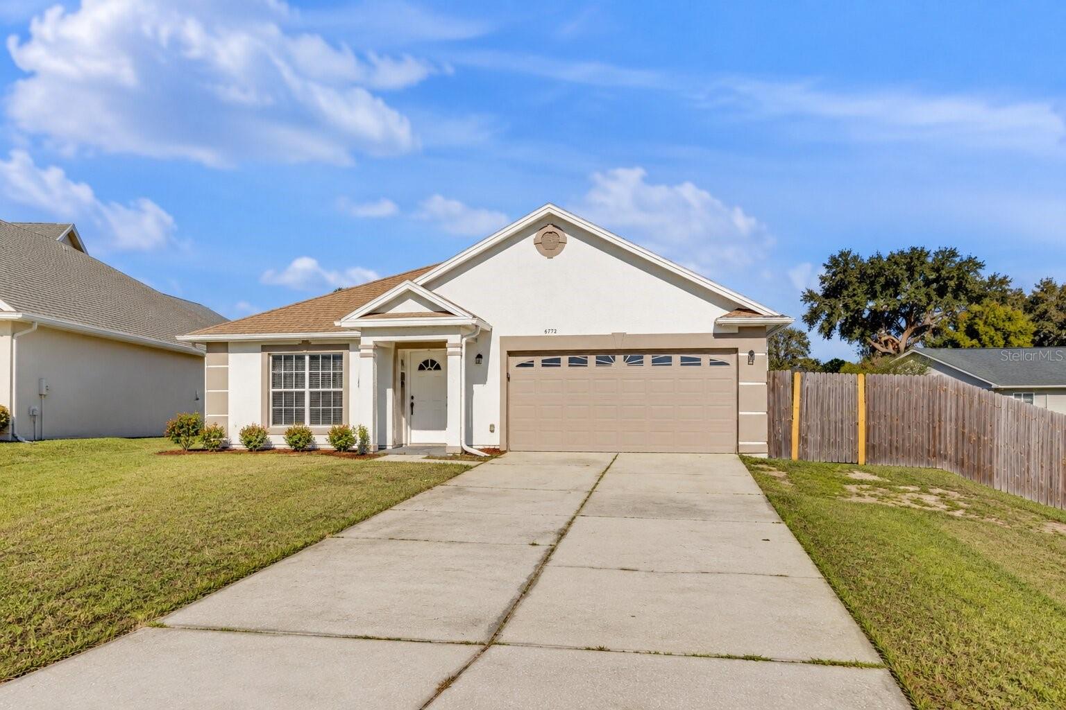 Listing photo 2 for 6772 Callie Rd