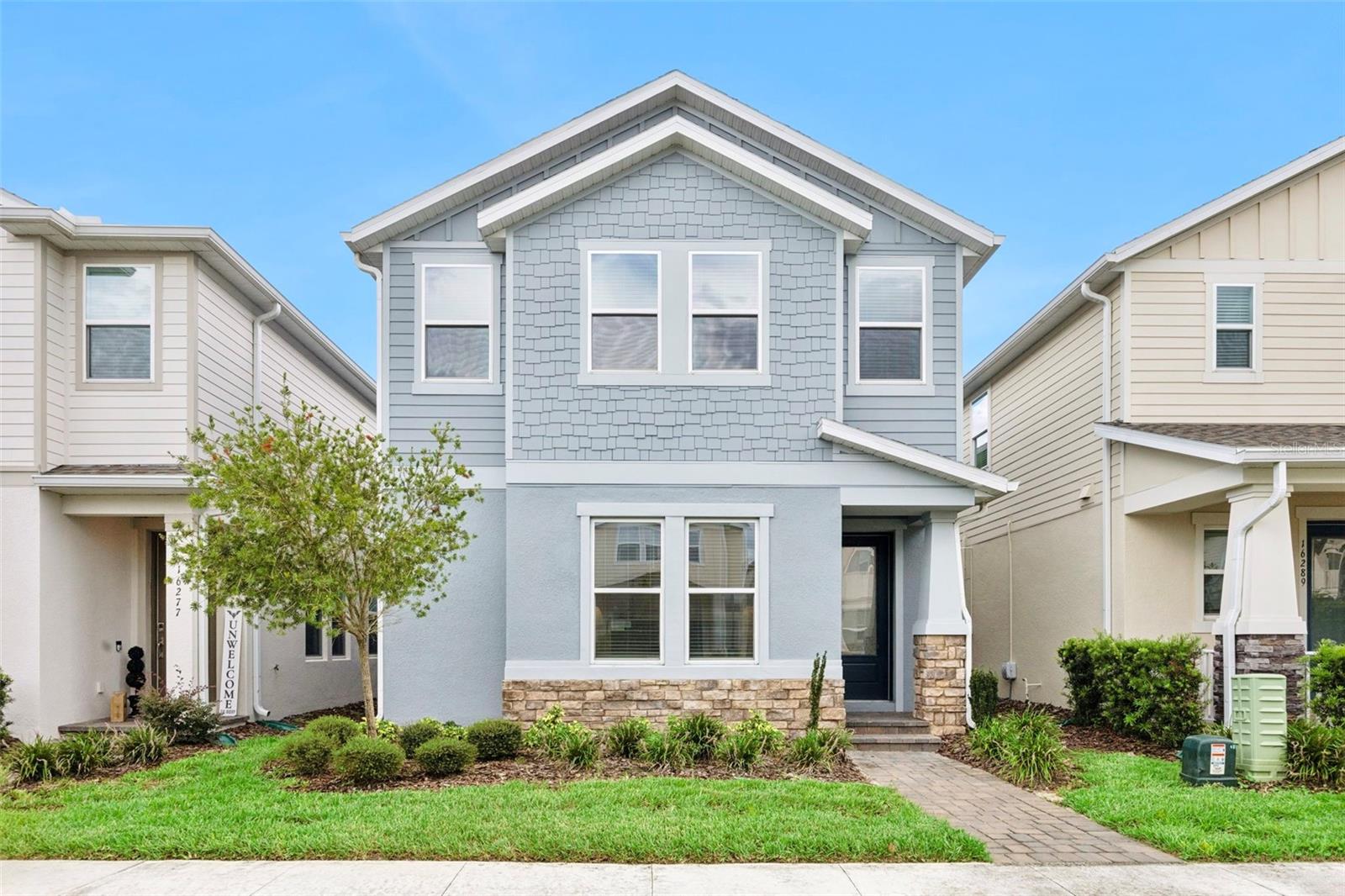 Listing photo 1 for 16283 Honey Harvest St