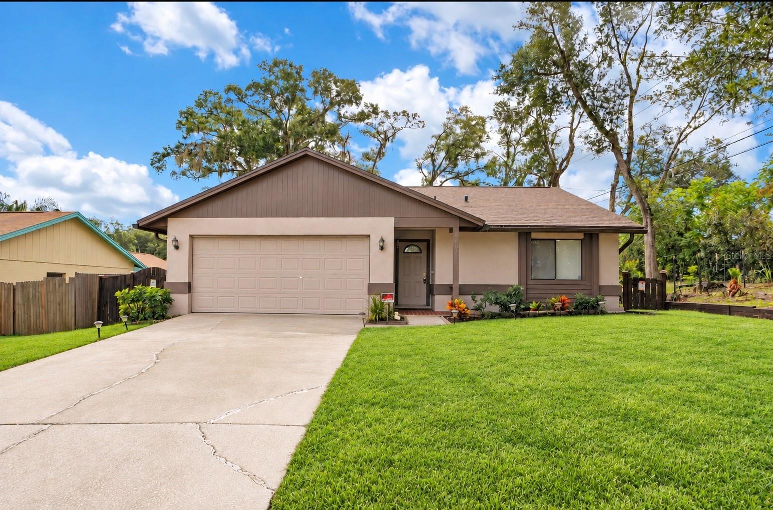 Listing photo for 3602 Palm Ave