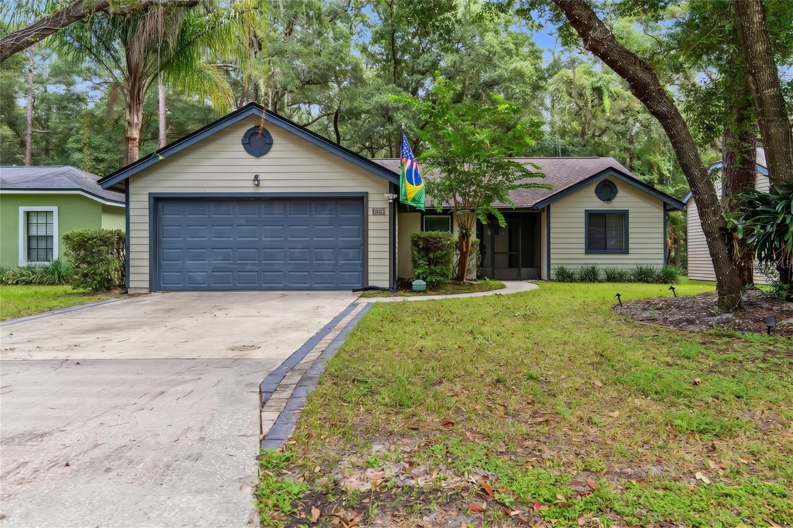 Listing photo for 893 E Timberland Trl