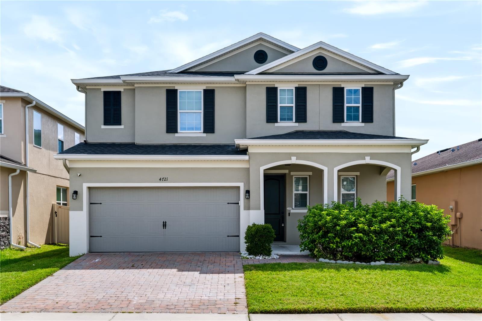 Listing photo 1 for 4721 Grassendale Ter