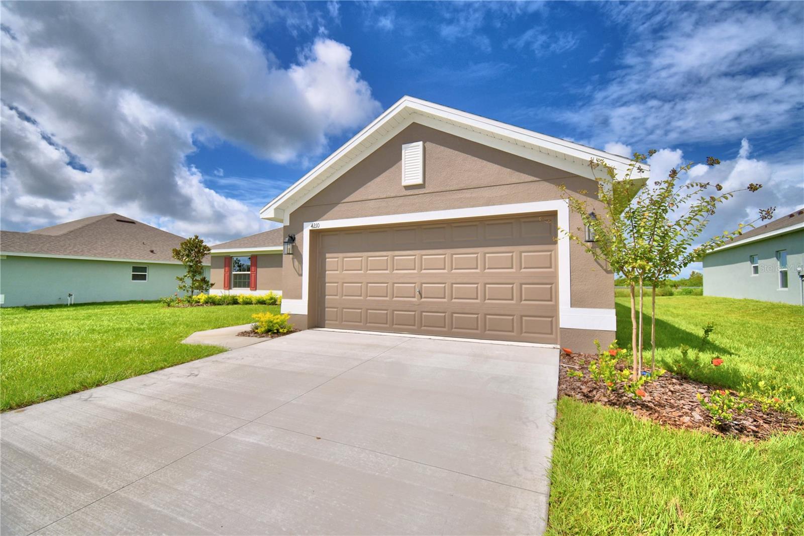 Listing photo 2 for 4507 Sundew Ln