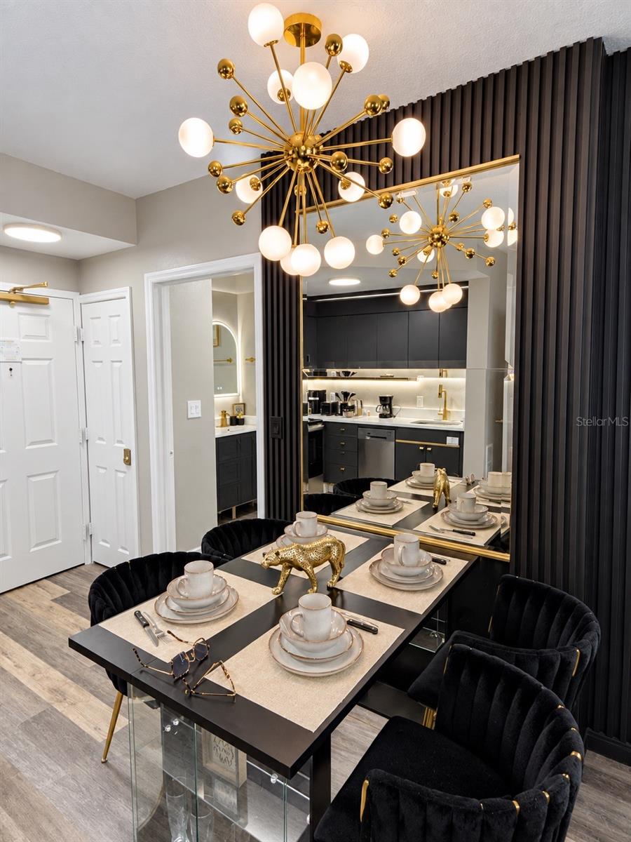 Listing photo 3 for 7601 Canada Ave #433/435