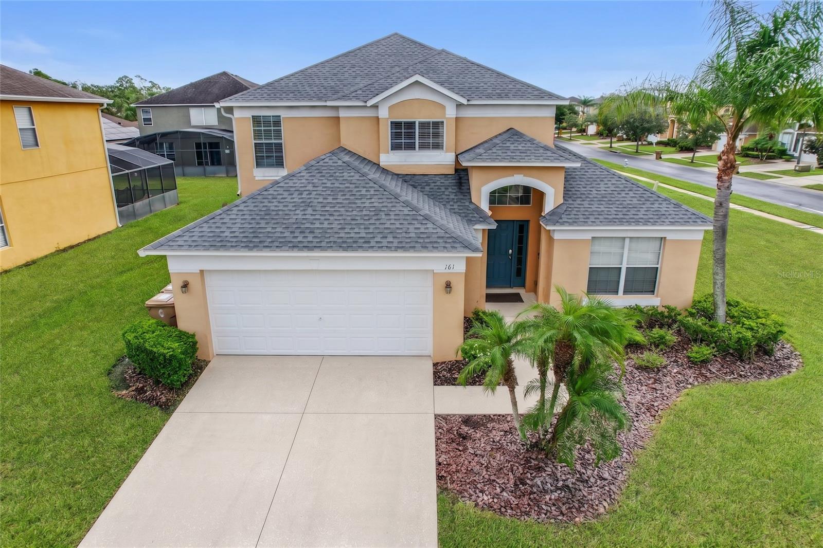 Listing photo 3 for 161 Hideaway Beach Ln