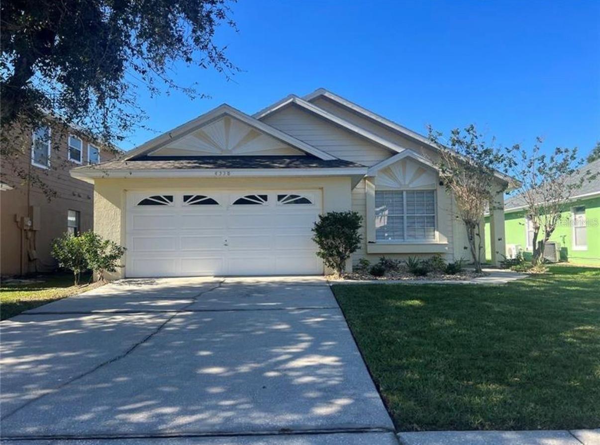 Listing photo 1 for 4358 Creekside Blvd