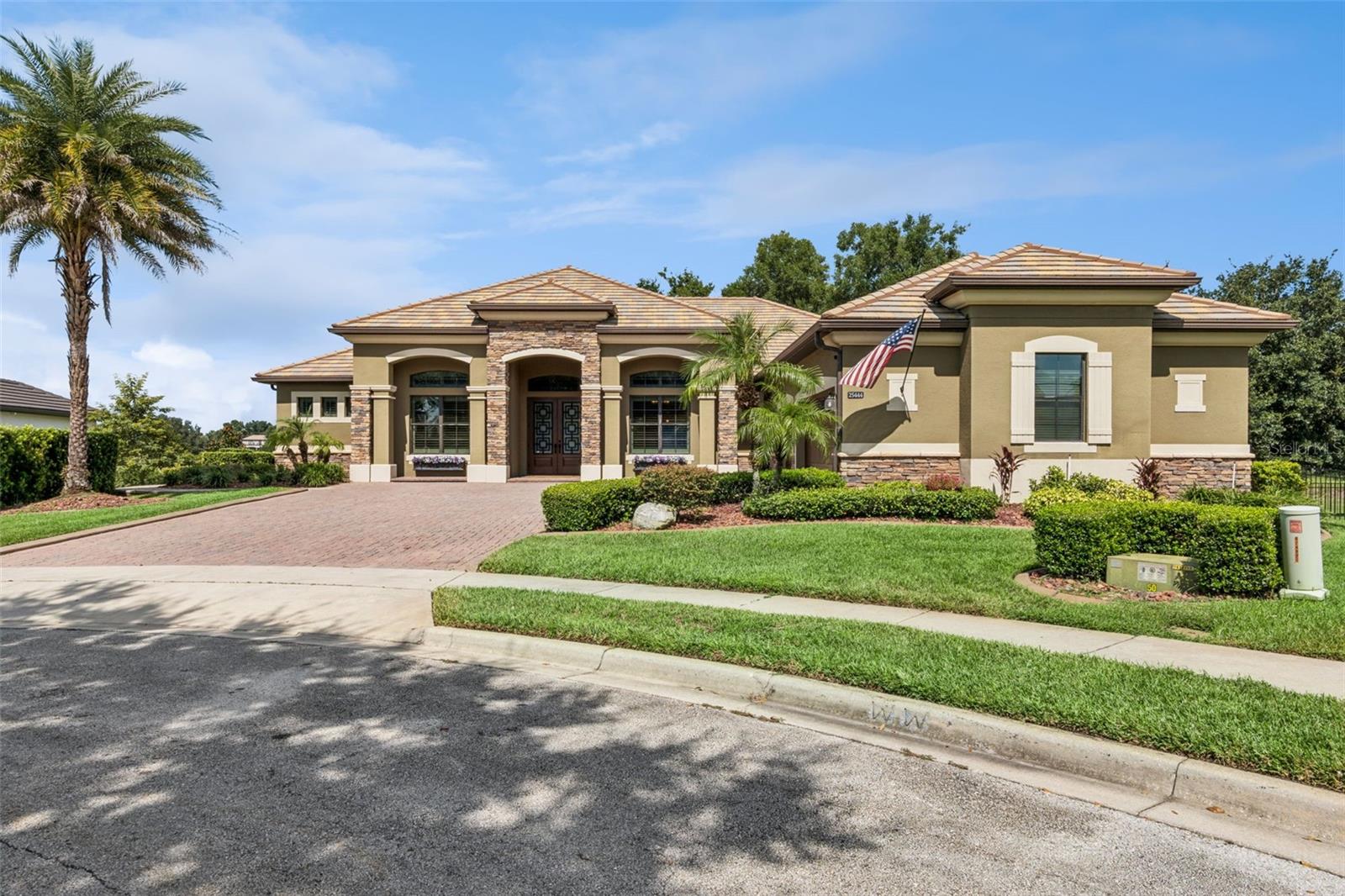 Listing photo 1 for 25444 Hawks Run Ln