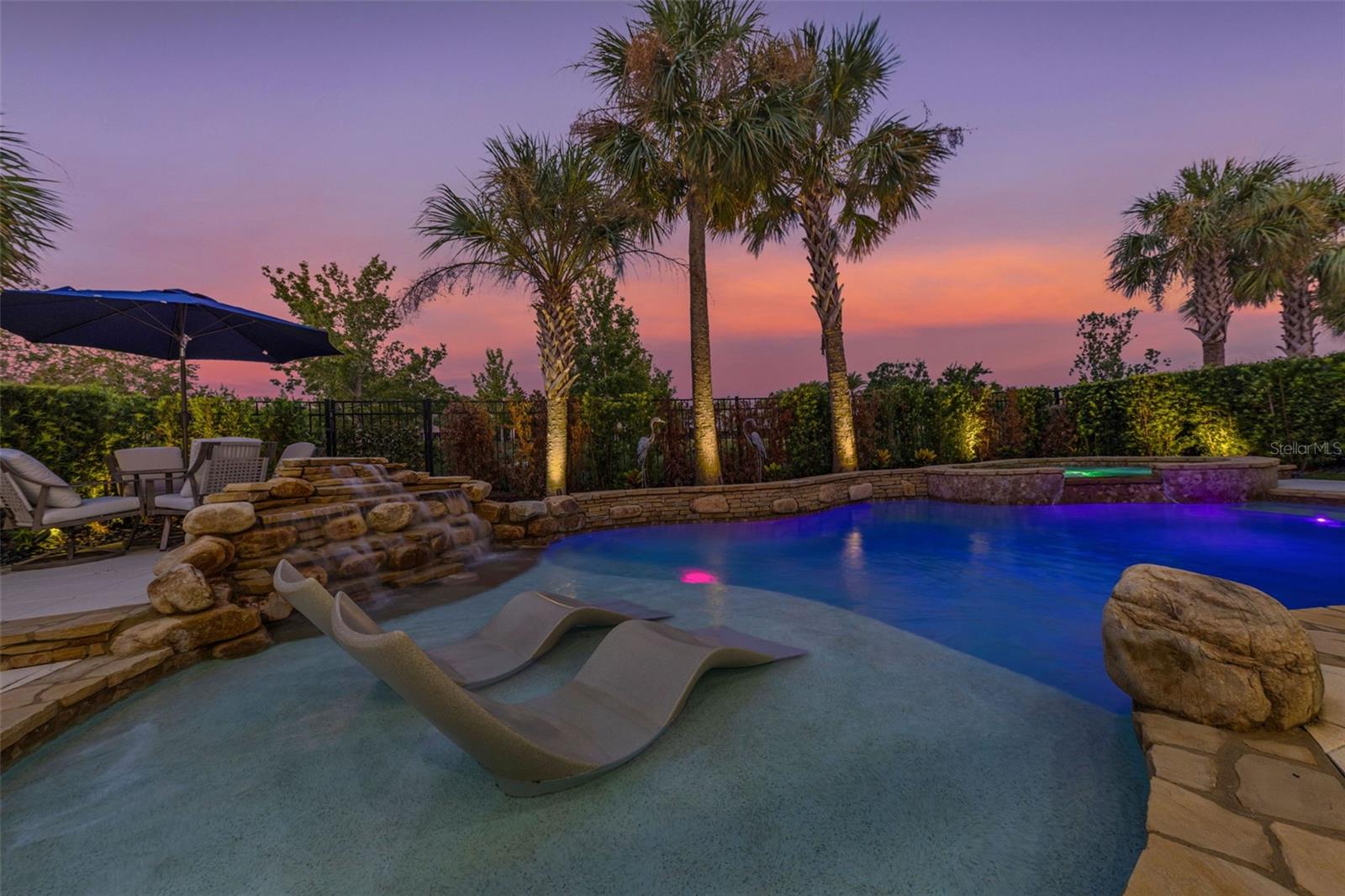 Listing photo 3 for 997 Jack Nicklaus Ct