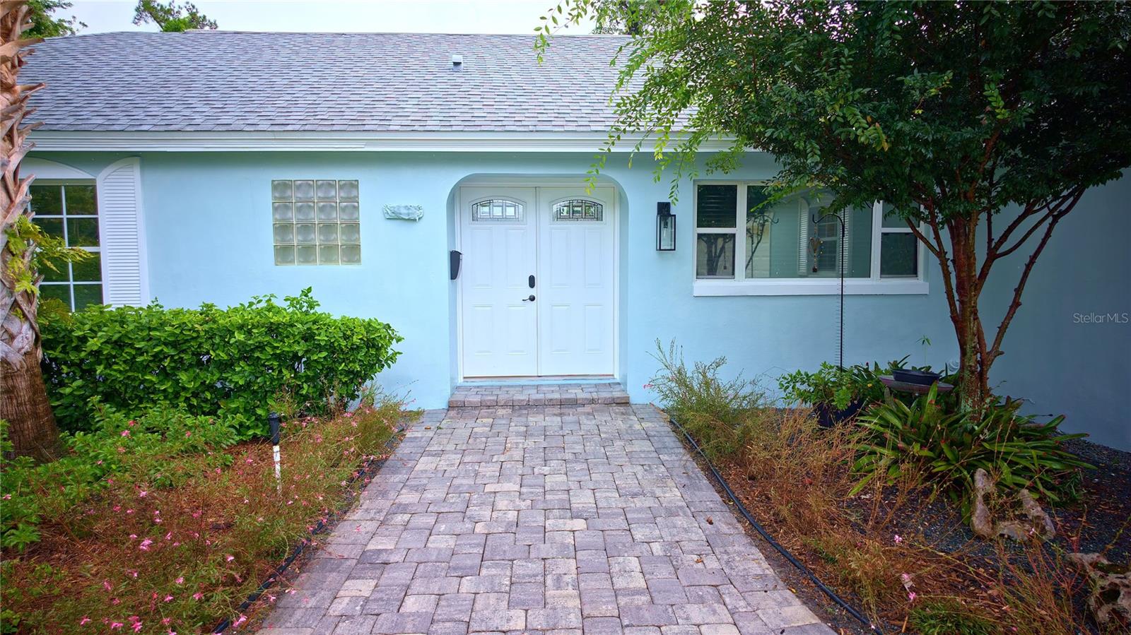 Listing photo 3 for 1310 Winston Rd