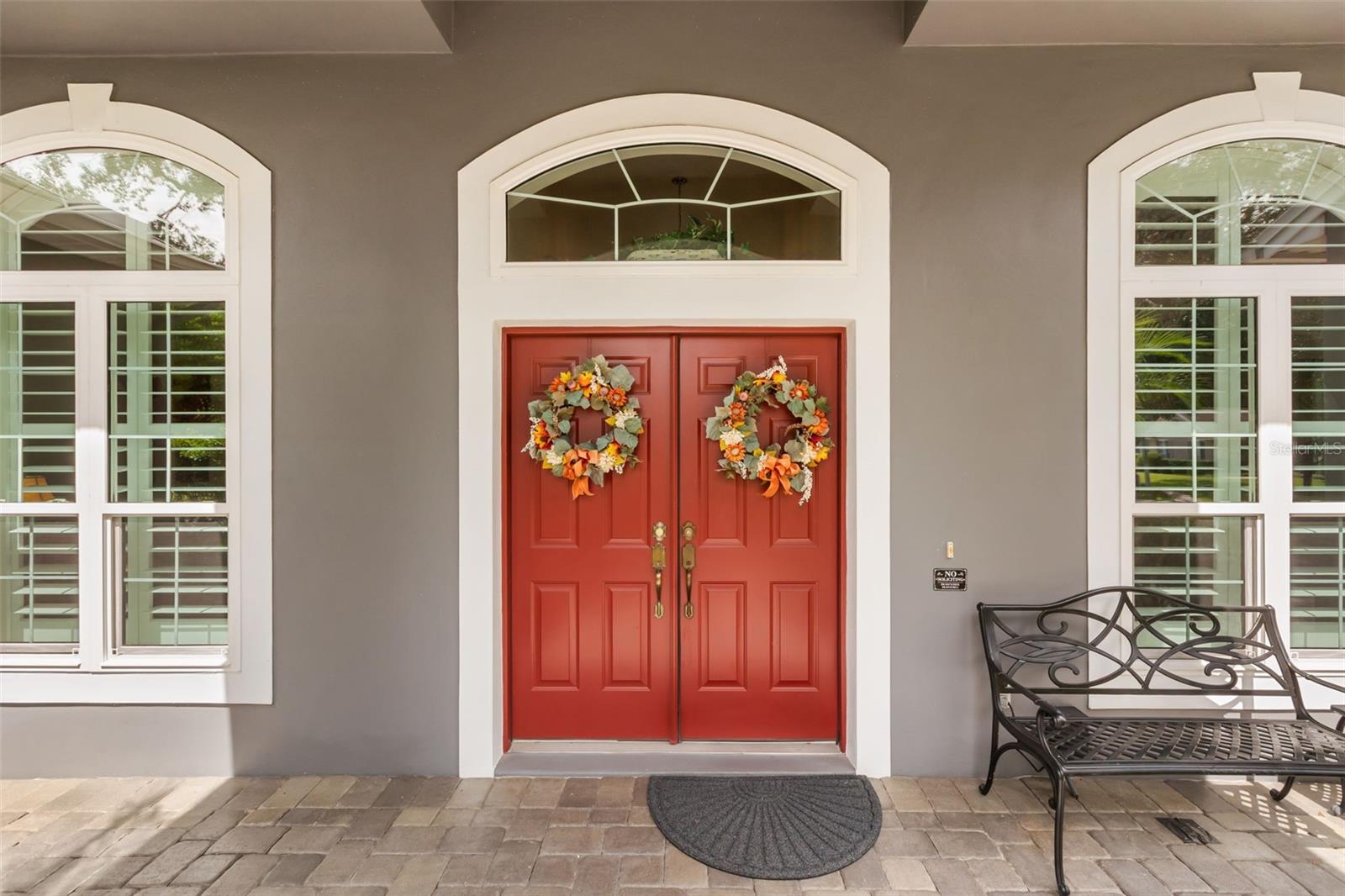 Listing photo 3 for 1249 Waterwitch Cove Cir