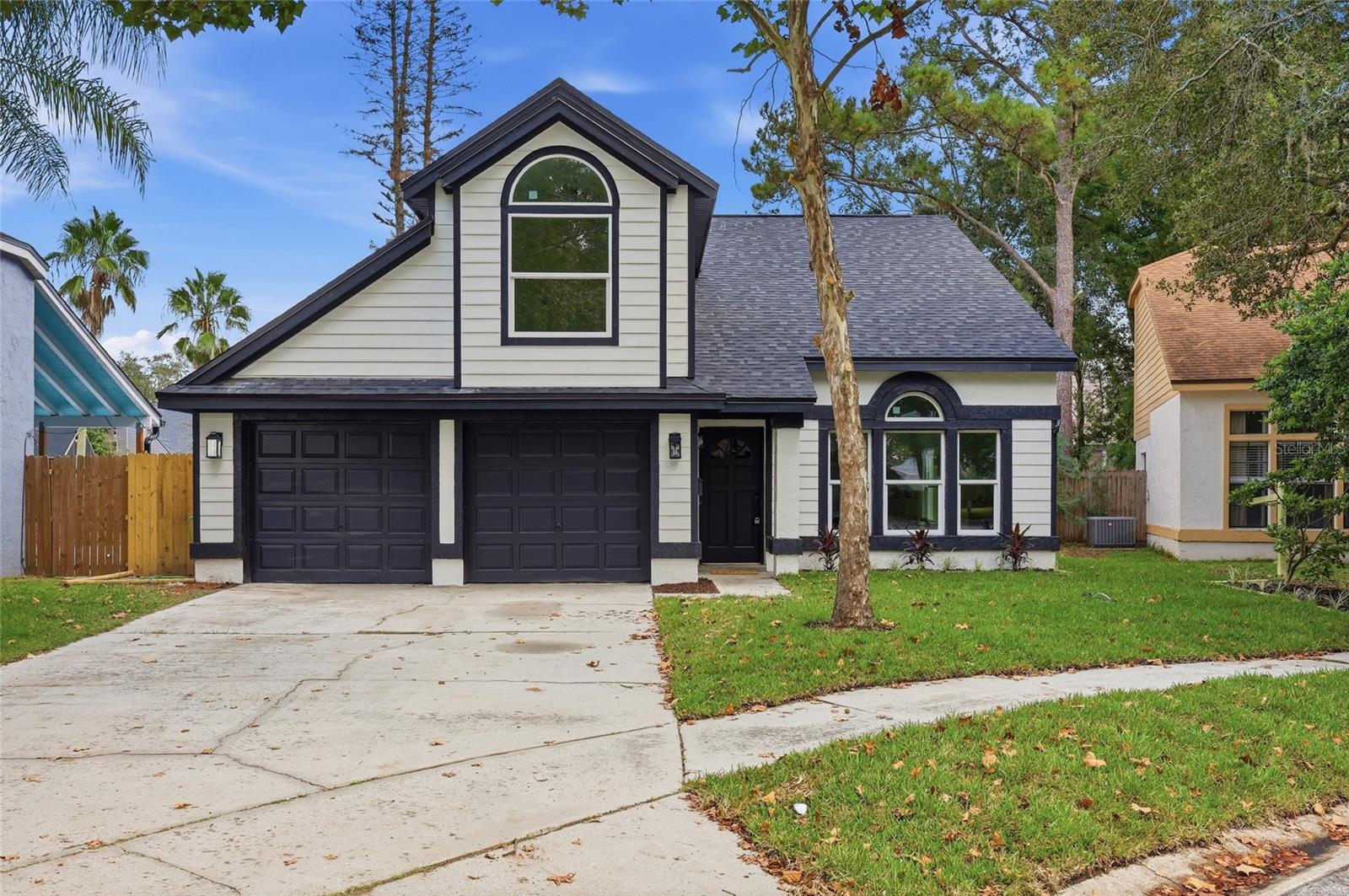 Listing photo 1 for 613 Charing Cross Ct