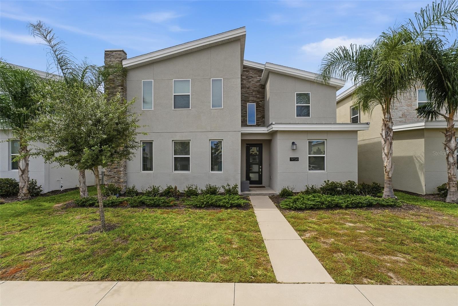 Listing photo 1 for 9158 Sommerset Hills Dr