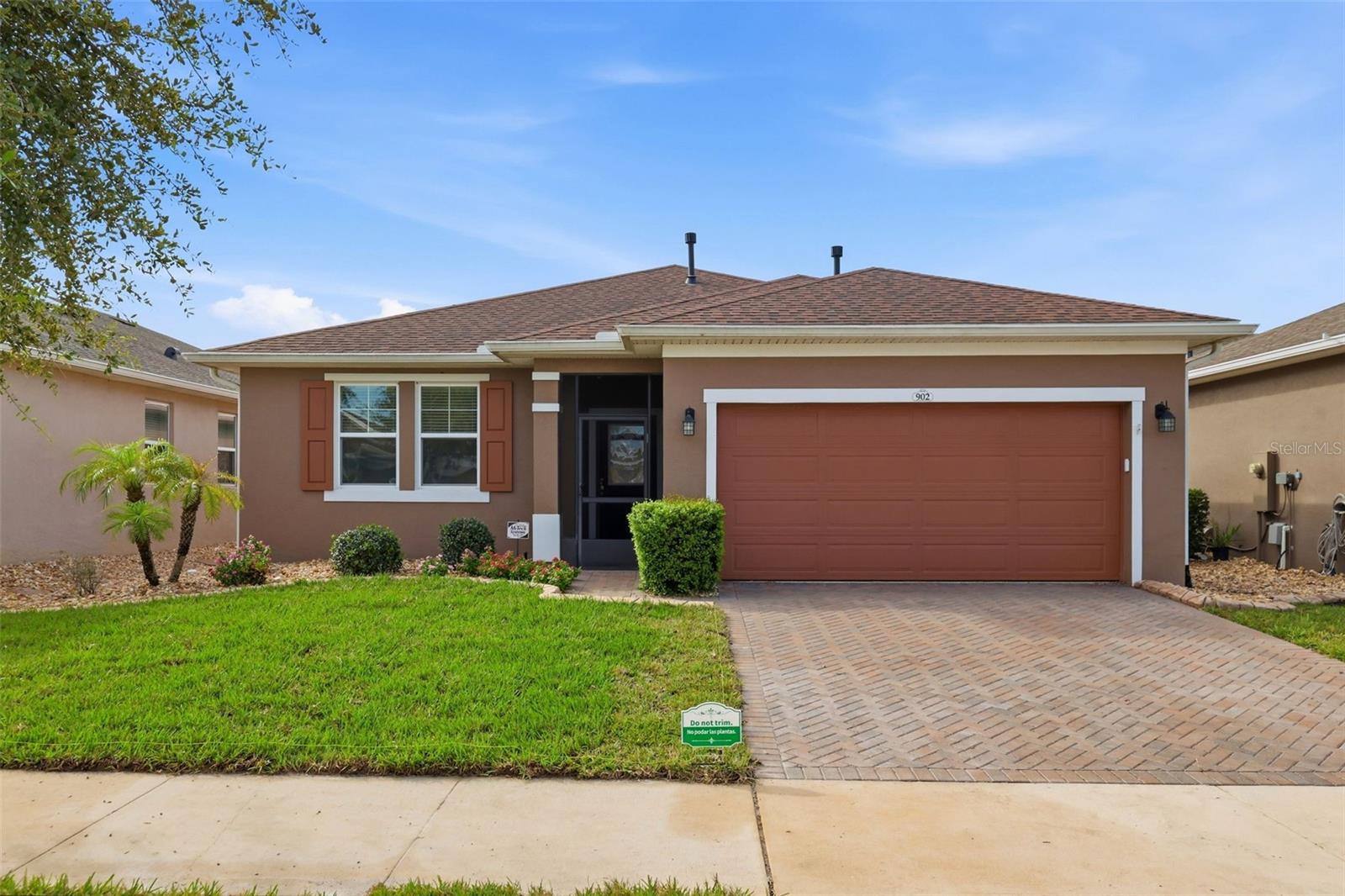 Listing photo 1 for 902 Tidal Pond Dr