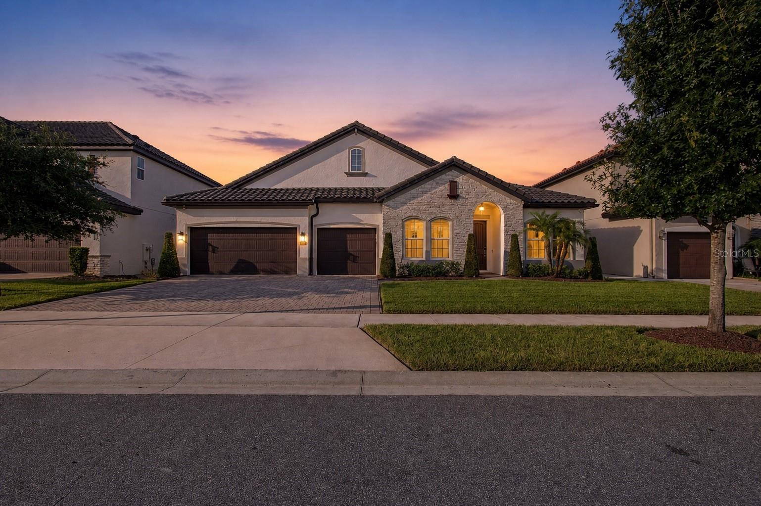 Listing photo for 8037 Ludington Cir