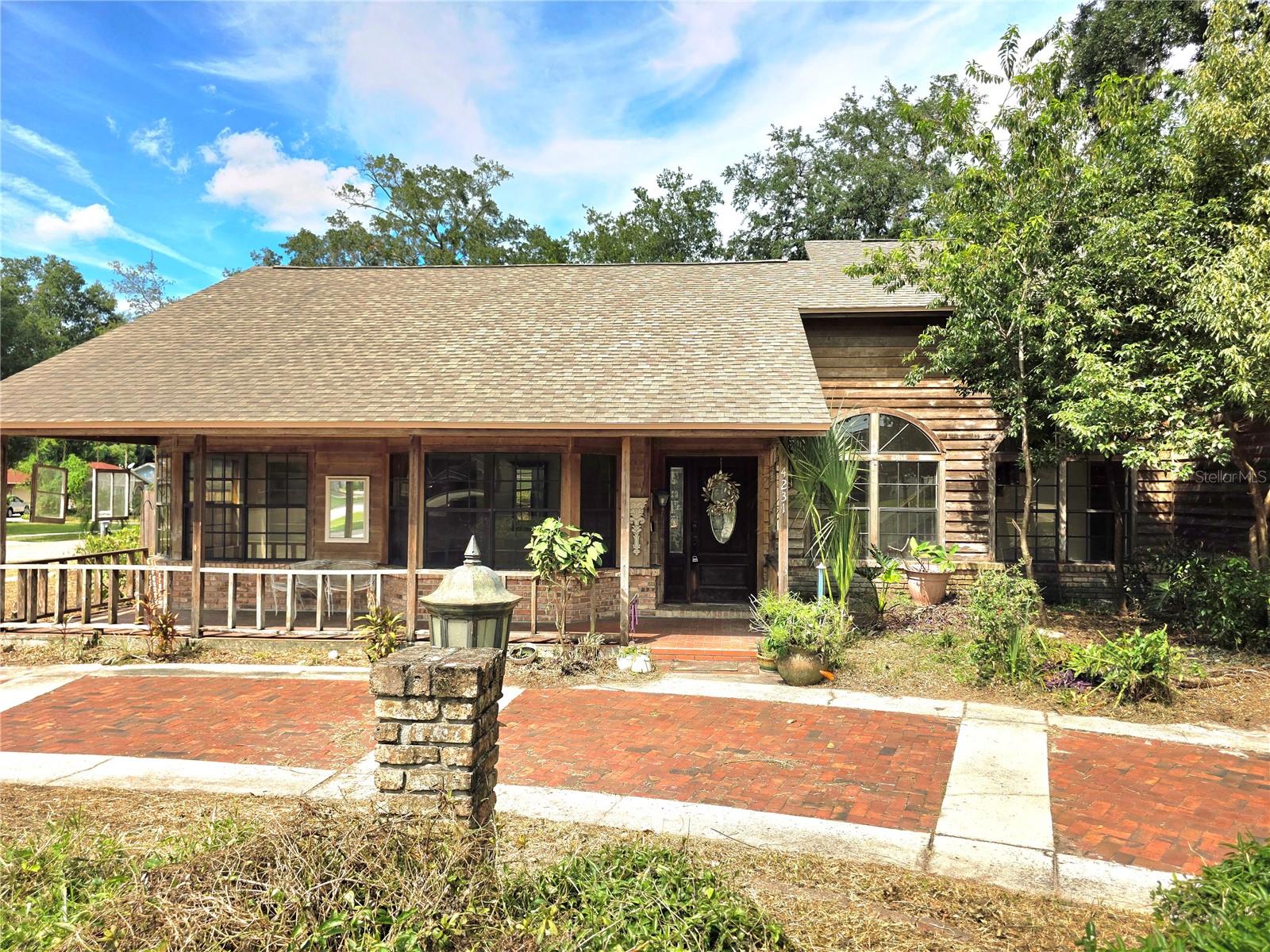 Listing photo 1 for 4231 Tall Tree Dr